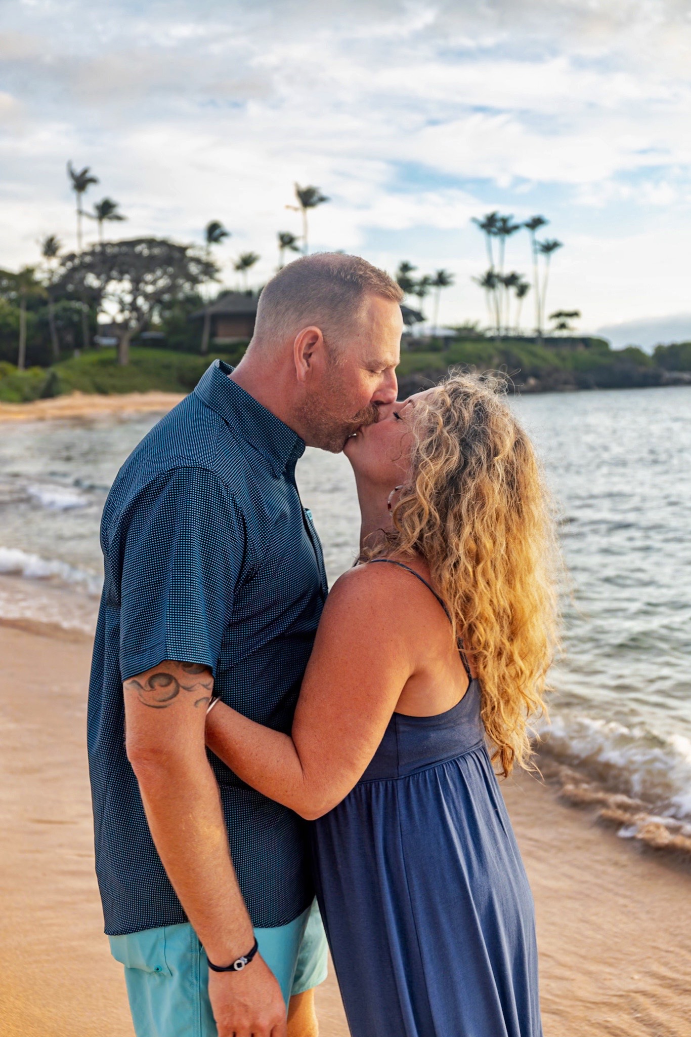 @TAY 𖤓 MAUI PHOTOGRAPHER
