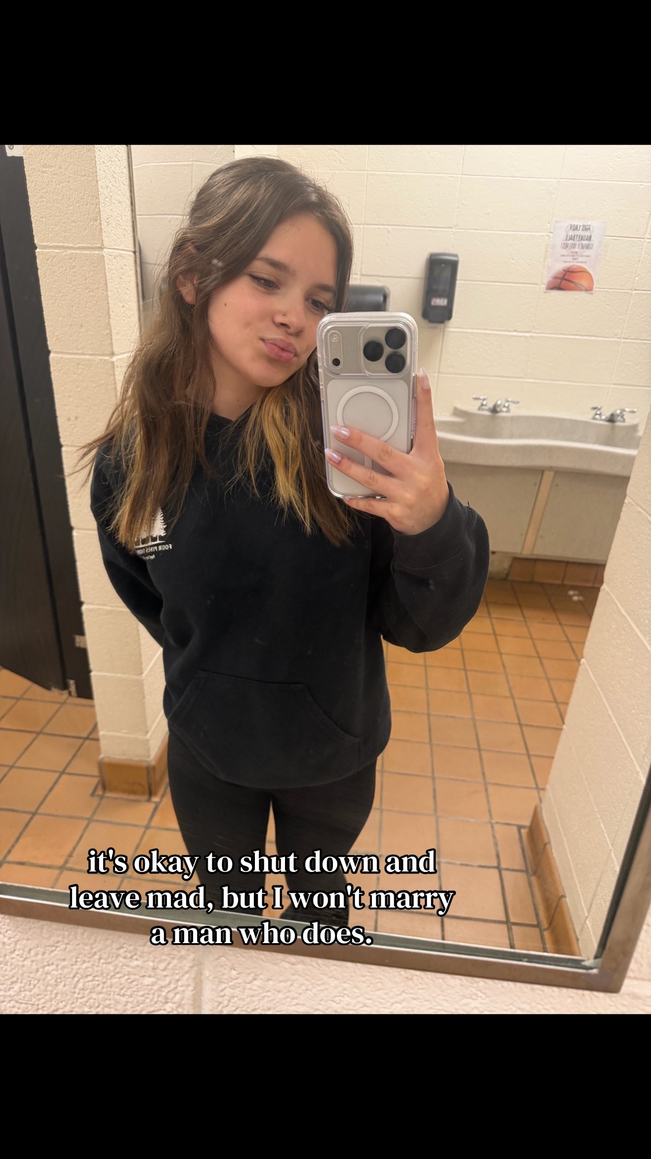 @𝐇𝐚𝐲𝐥𝐞𝐞𝐆𝐚𝐫𝐜𝐞𝐬𝟏𝟕