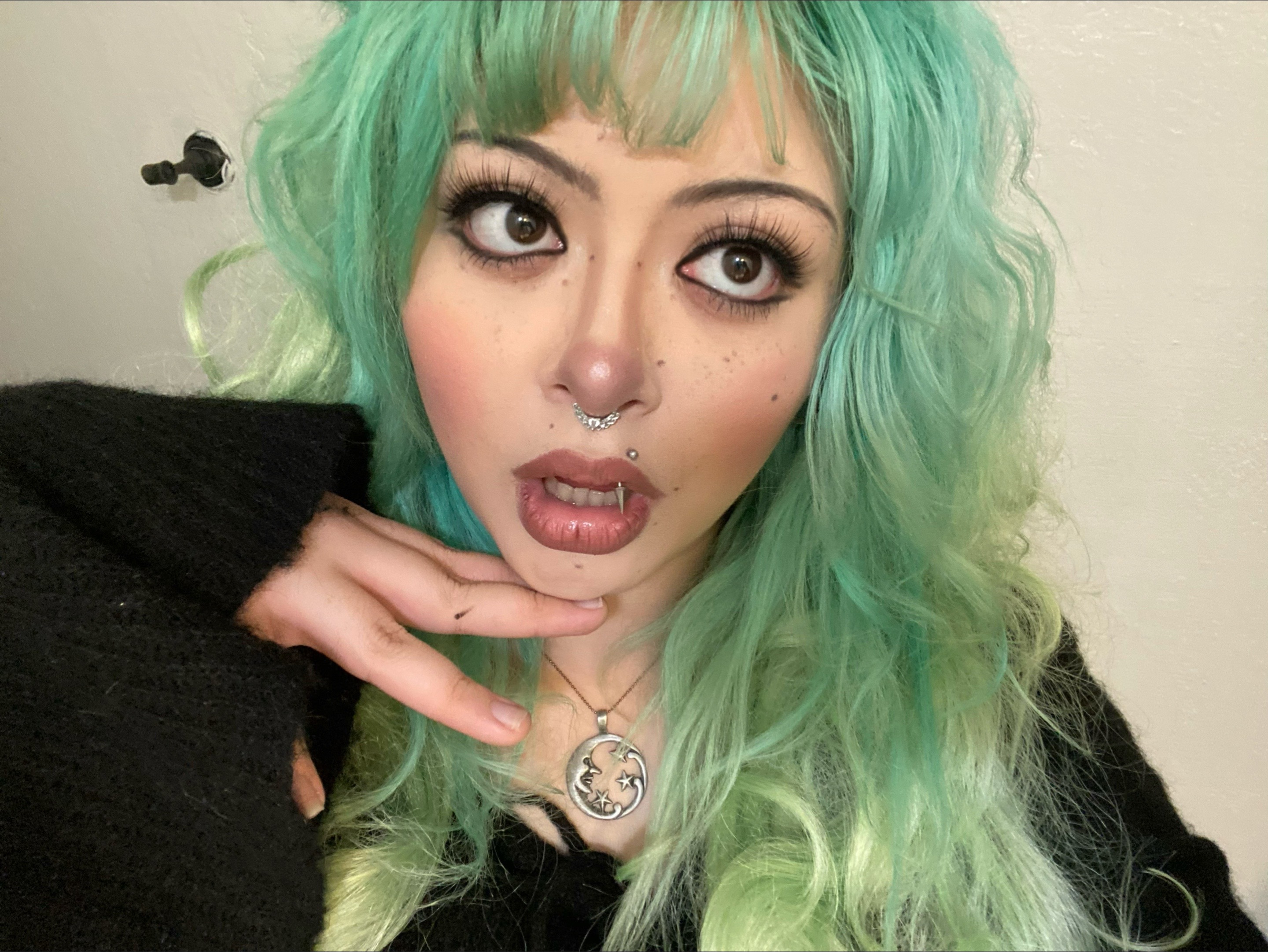 @Hunny D