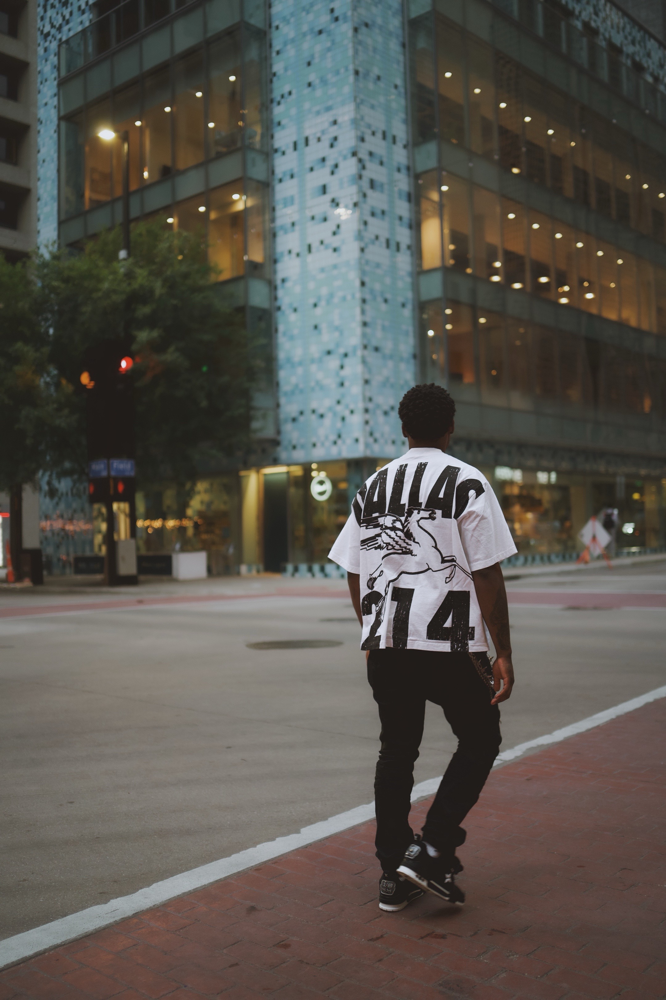 @Youngkingsclothing