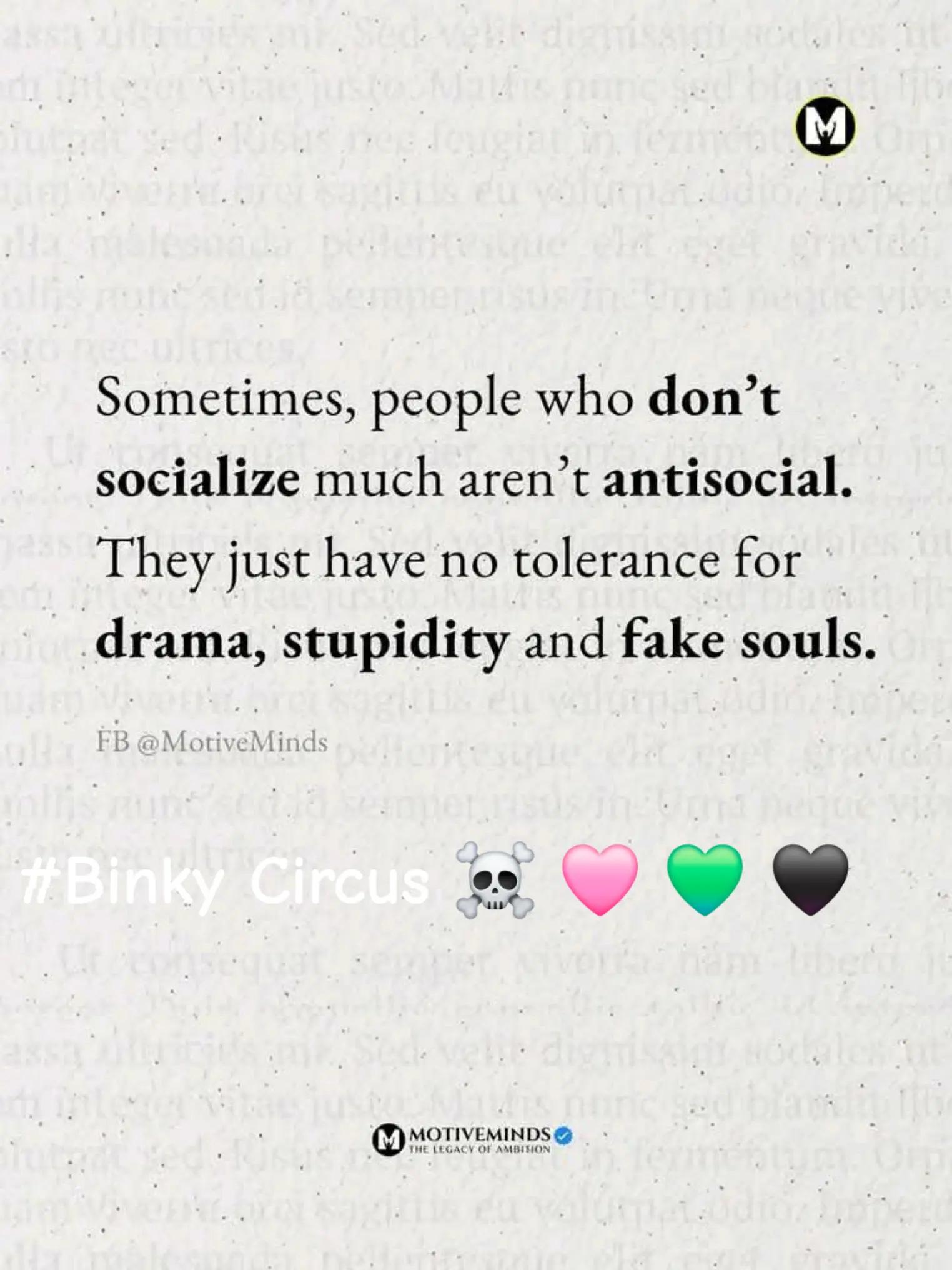 @LyNn☠️💚🩷🖤