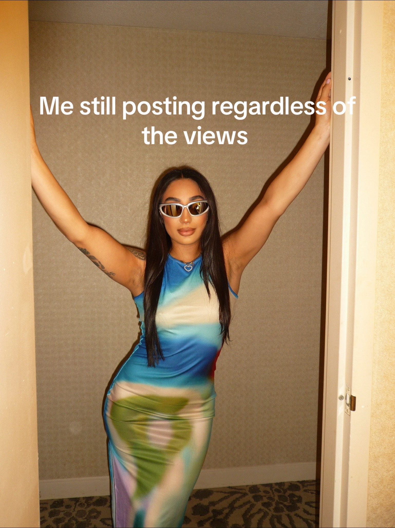 @🪩