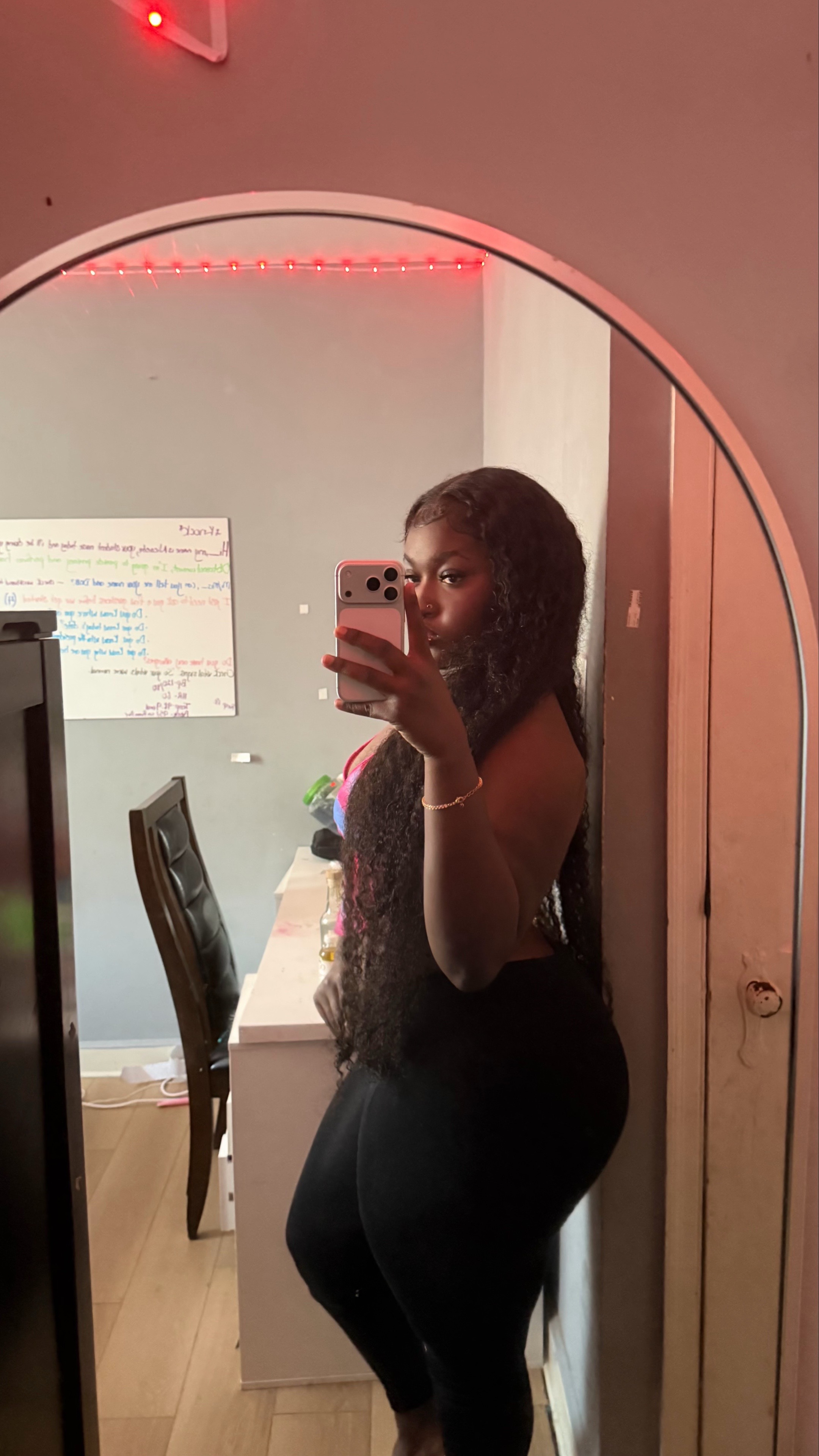 @Nikayda Nikeira