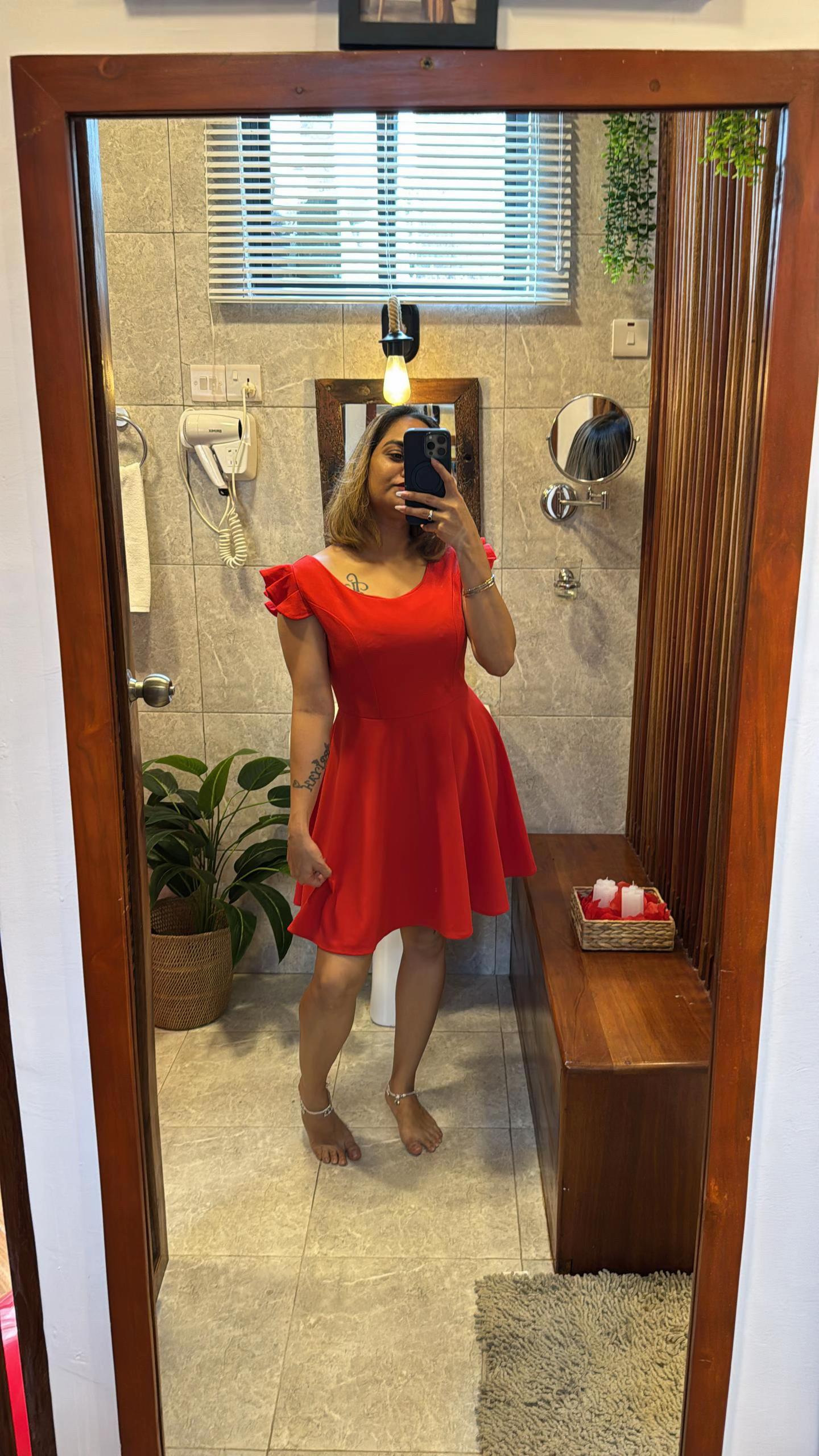 @꧁༺Priyah Priya༻꧂