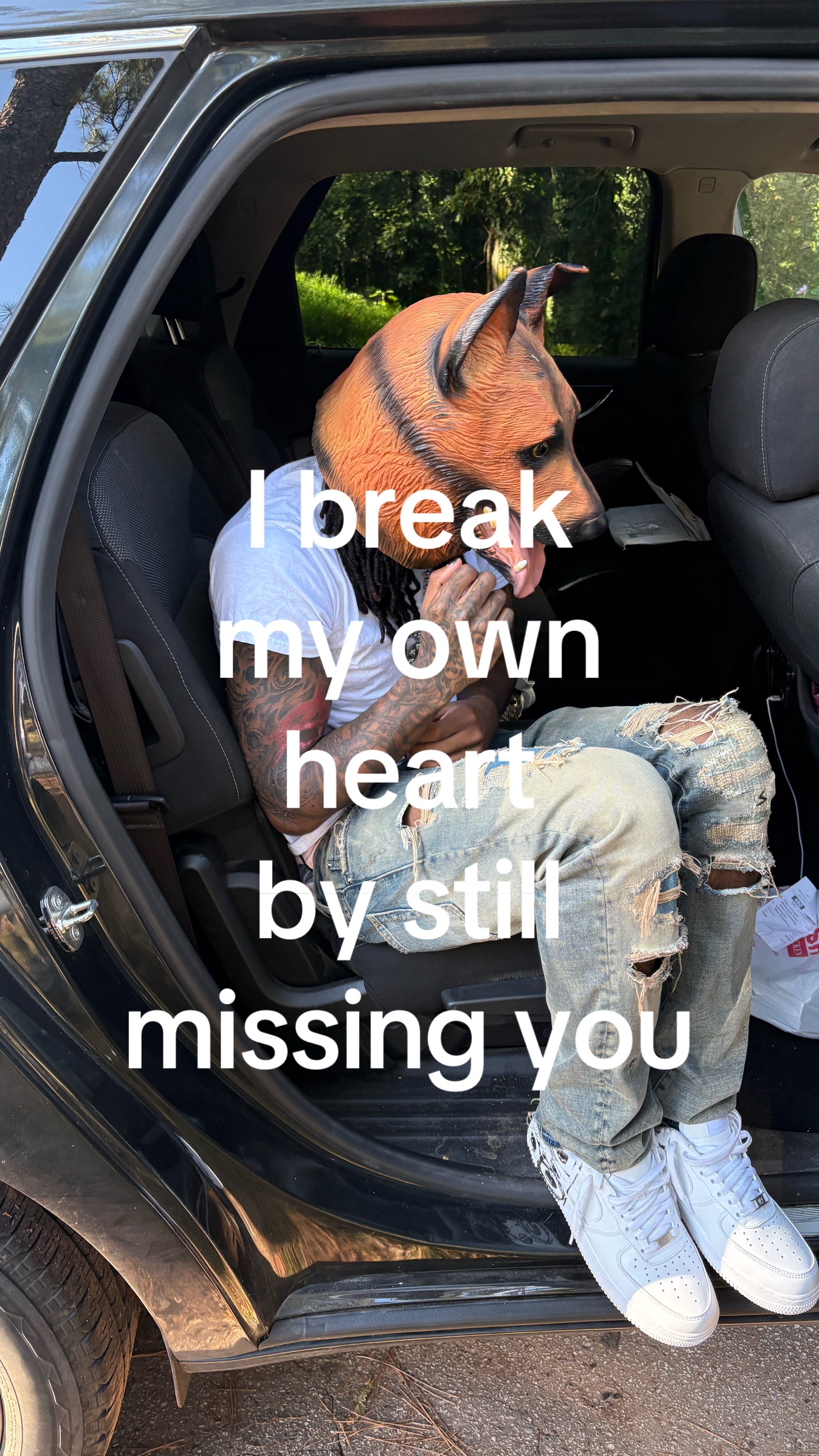 @️