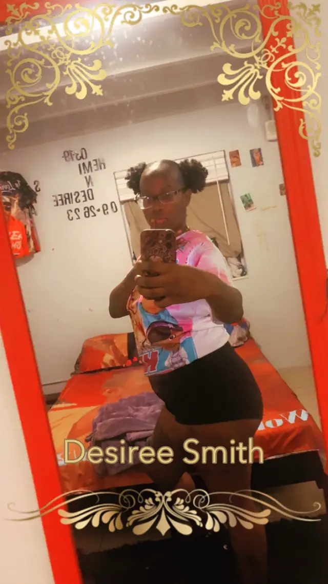 @desirer Nia Brown