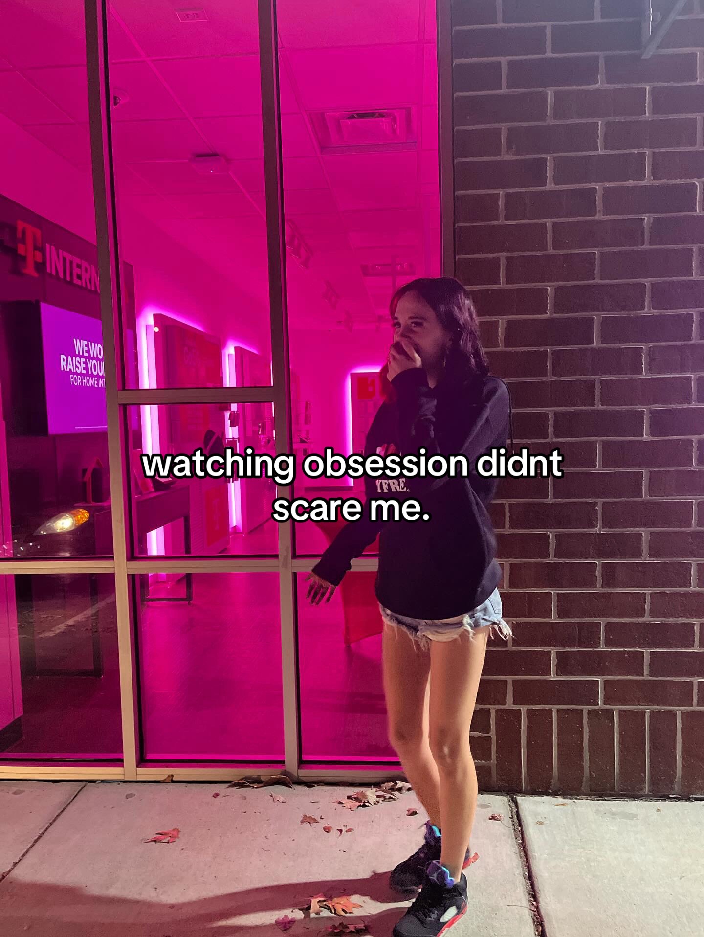 @𝐌