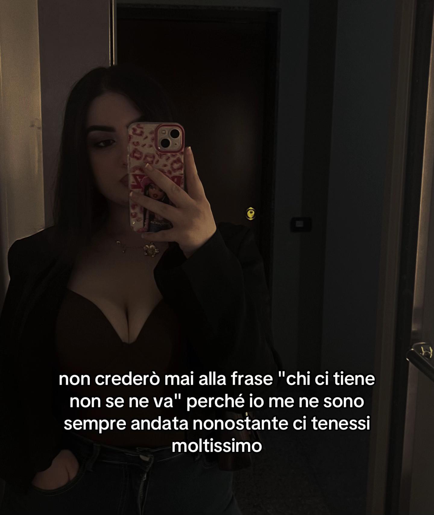 @𝓜𝓸𝓷𝓲𝓴𝓪🍓