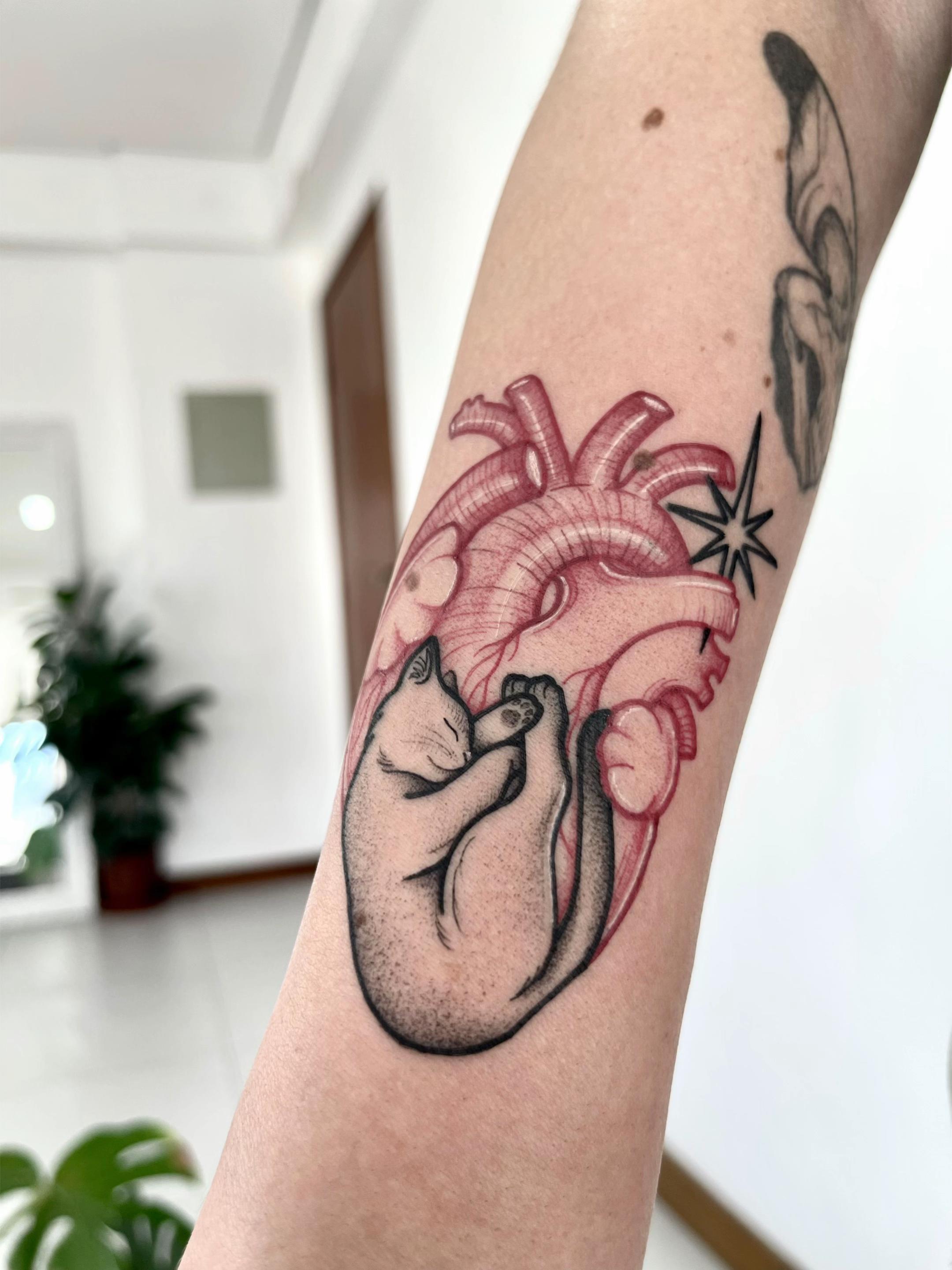 @Giu Oliveira Tattoo
