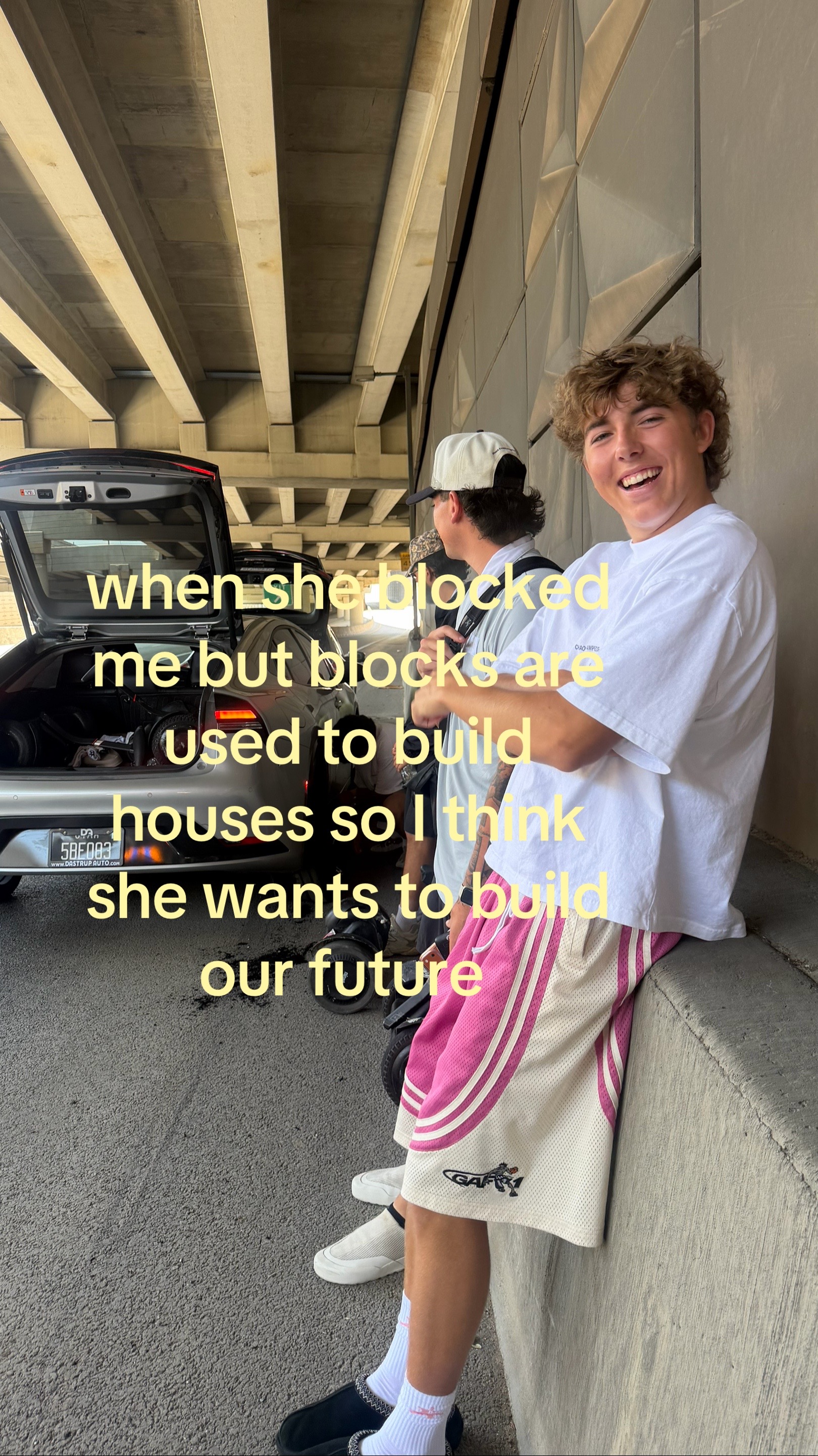 @idontknowthecoww