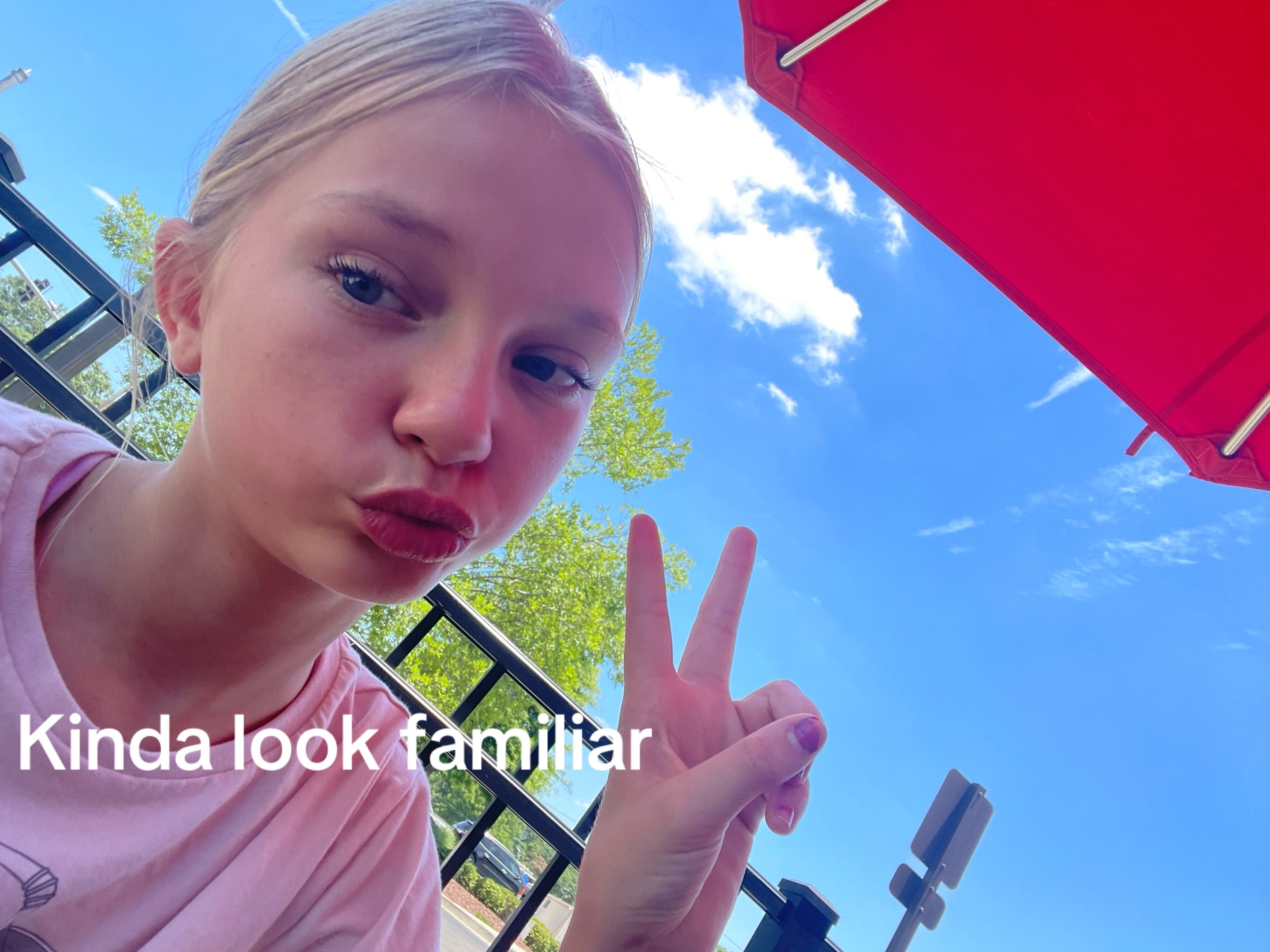 @chloe&hellip;🕊️🫶🏻✌️