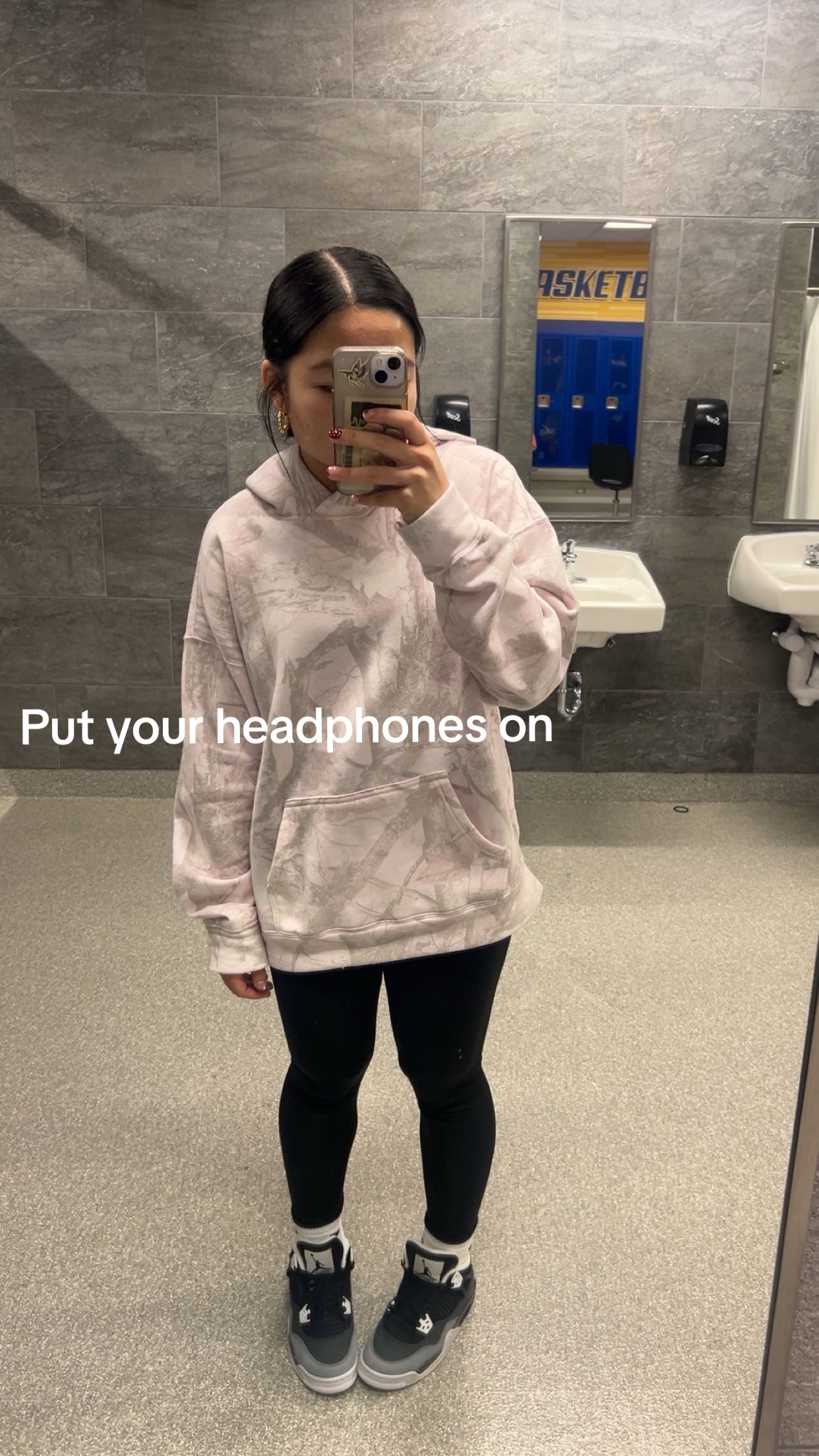 @chloei_spams