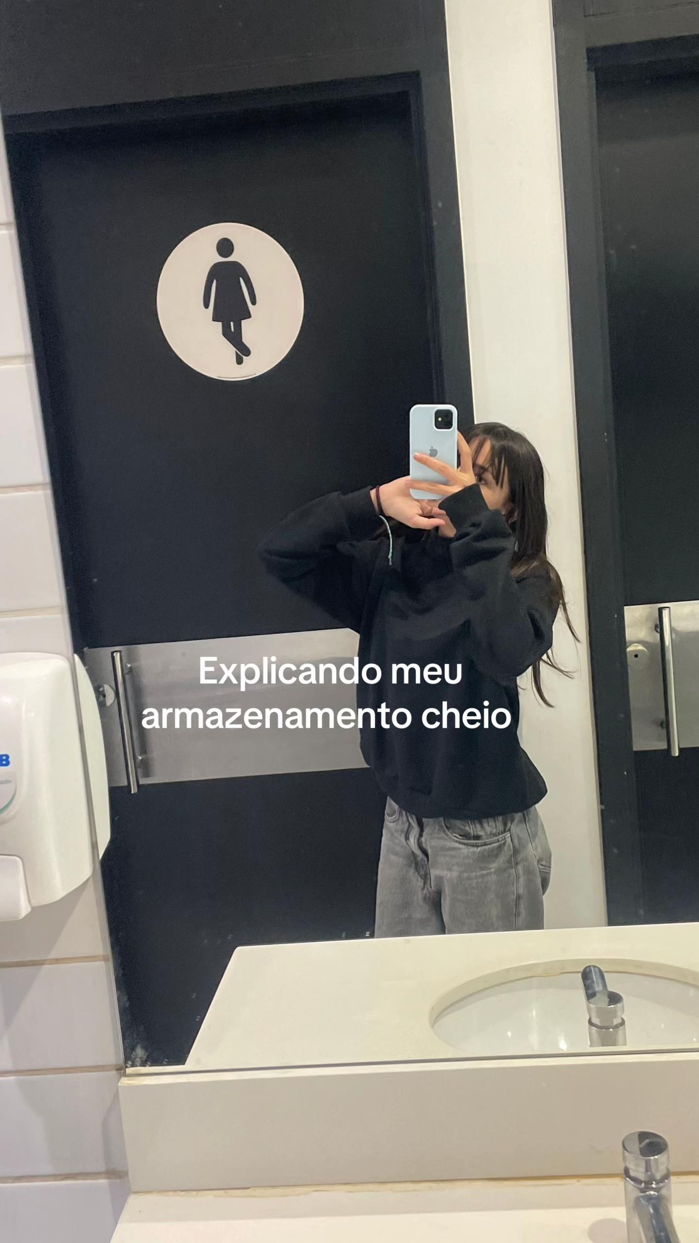 @_yasmin._.santos_
