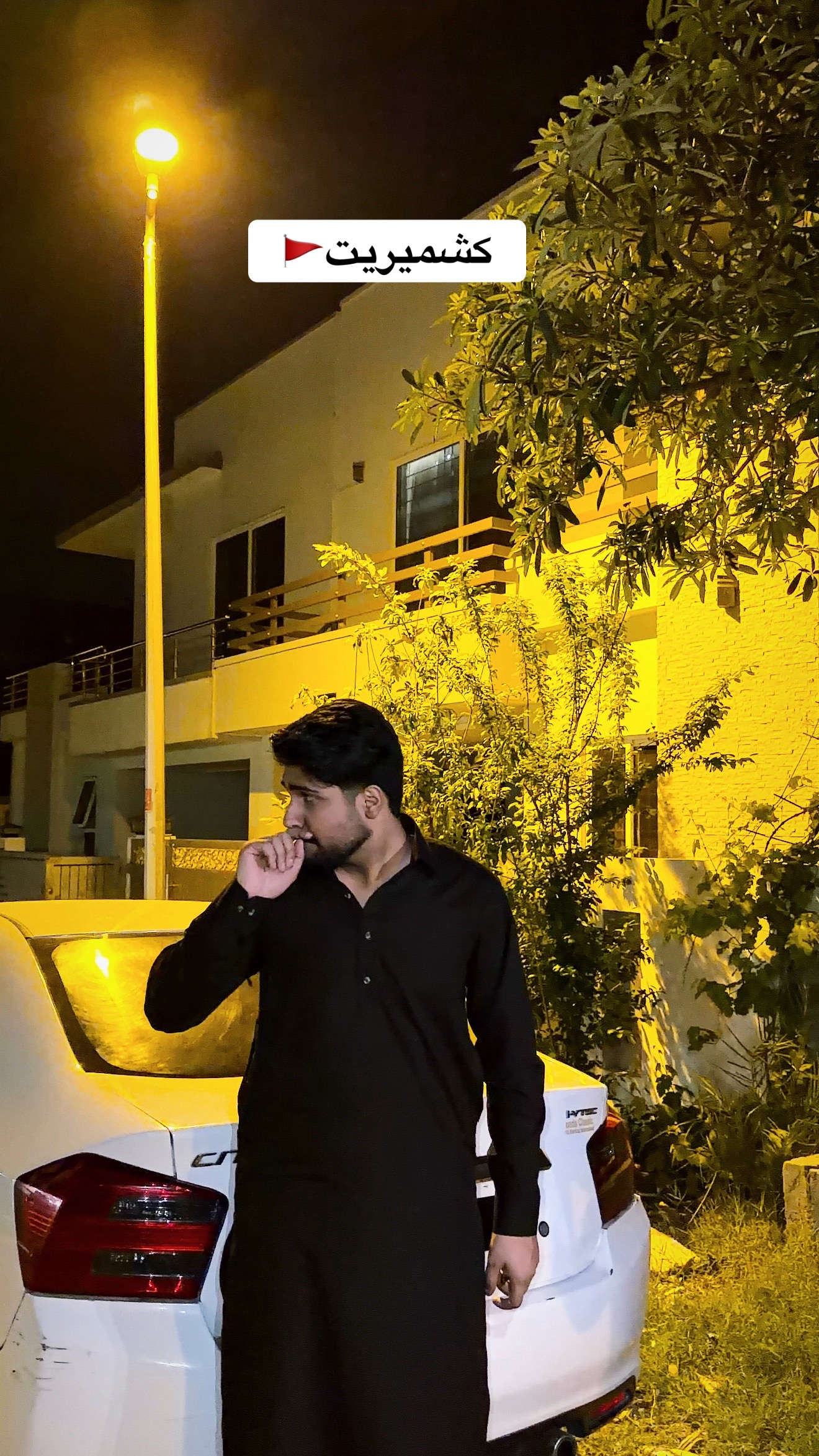 @Rayyan Khan 🇺🇸