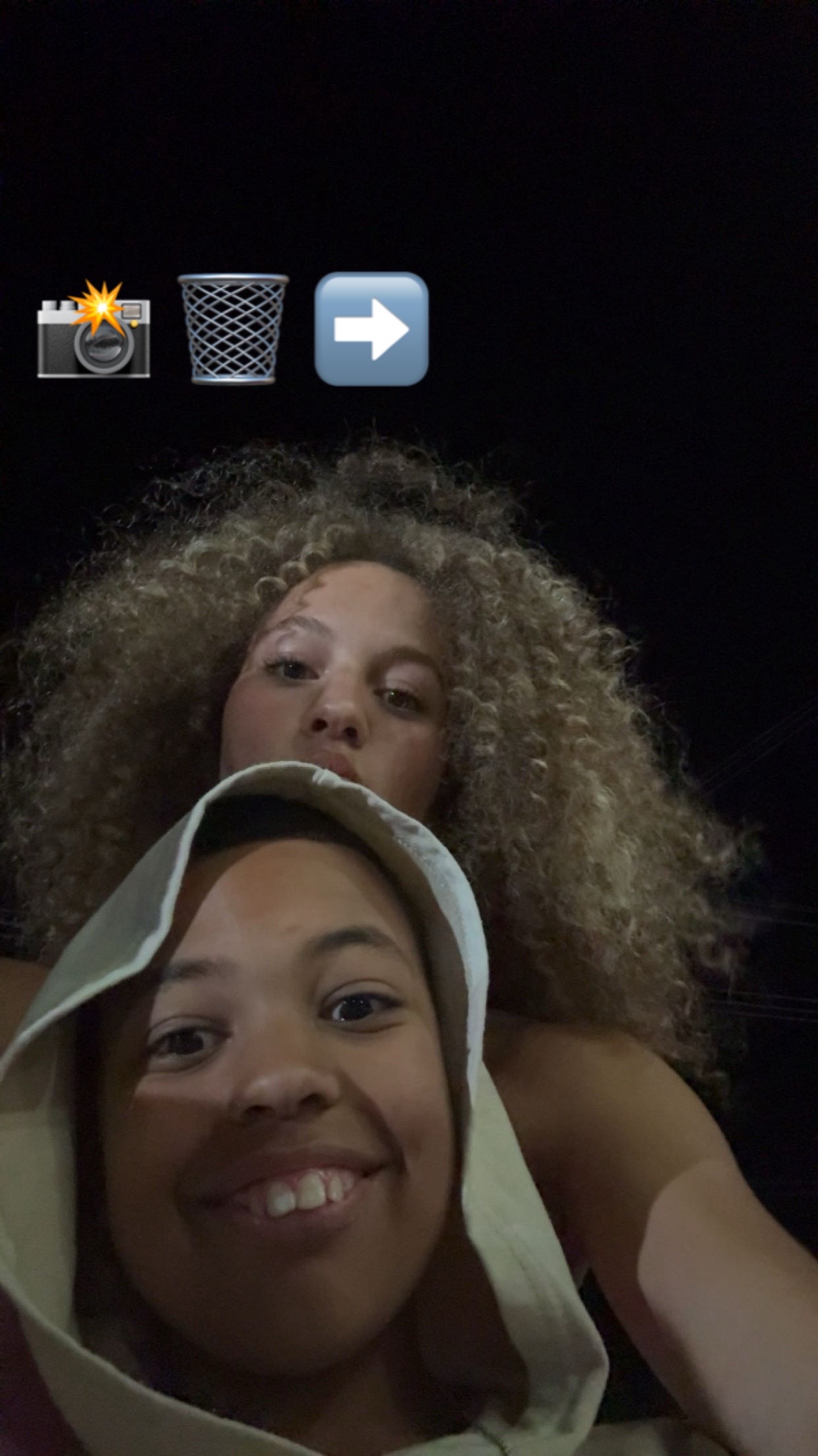 @emryyy