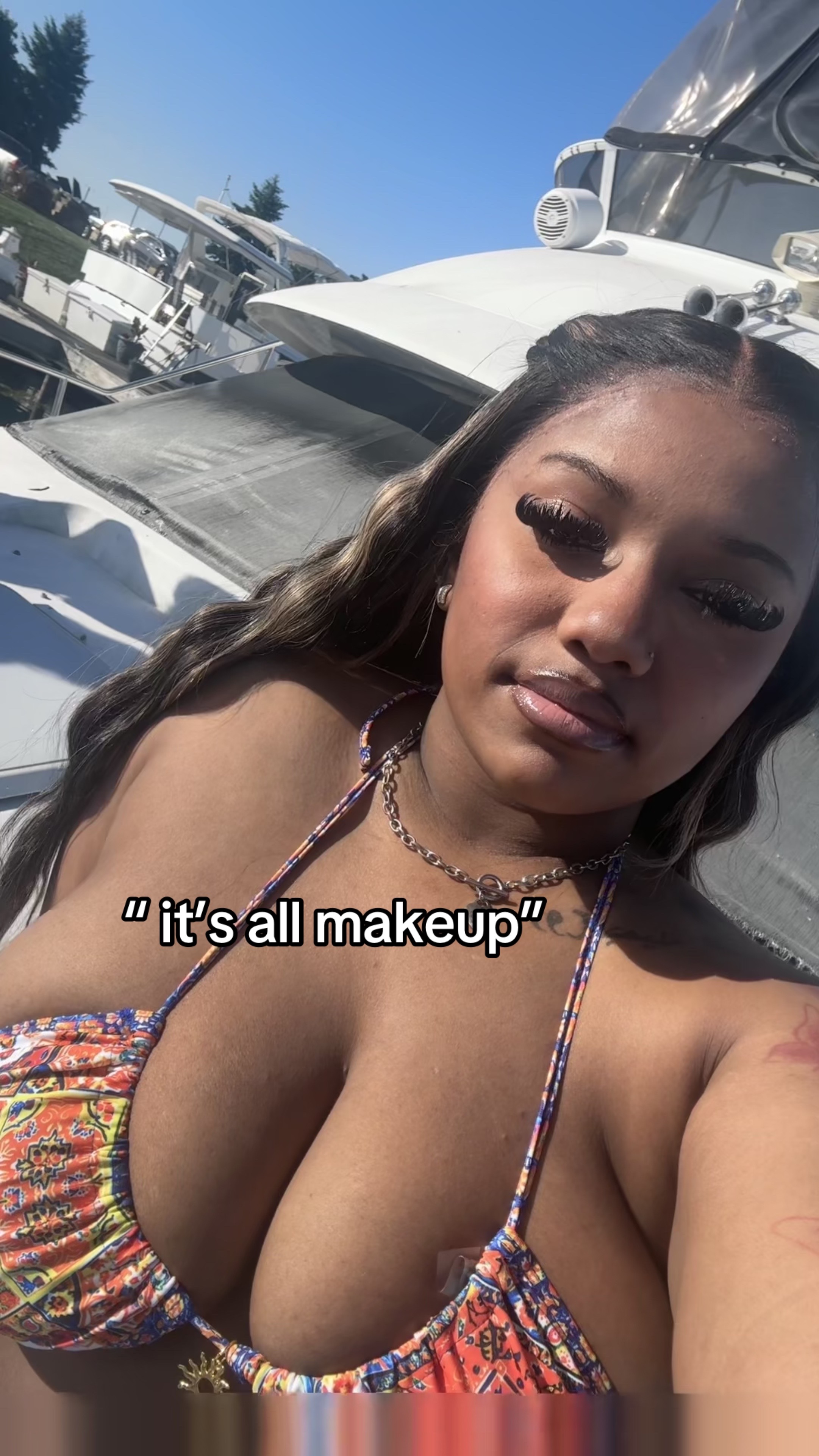 @beautifulthugg3rgirll