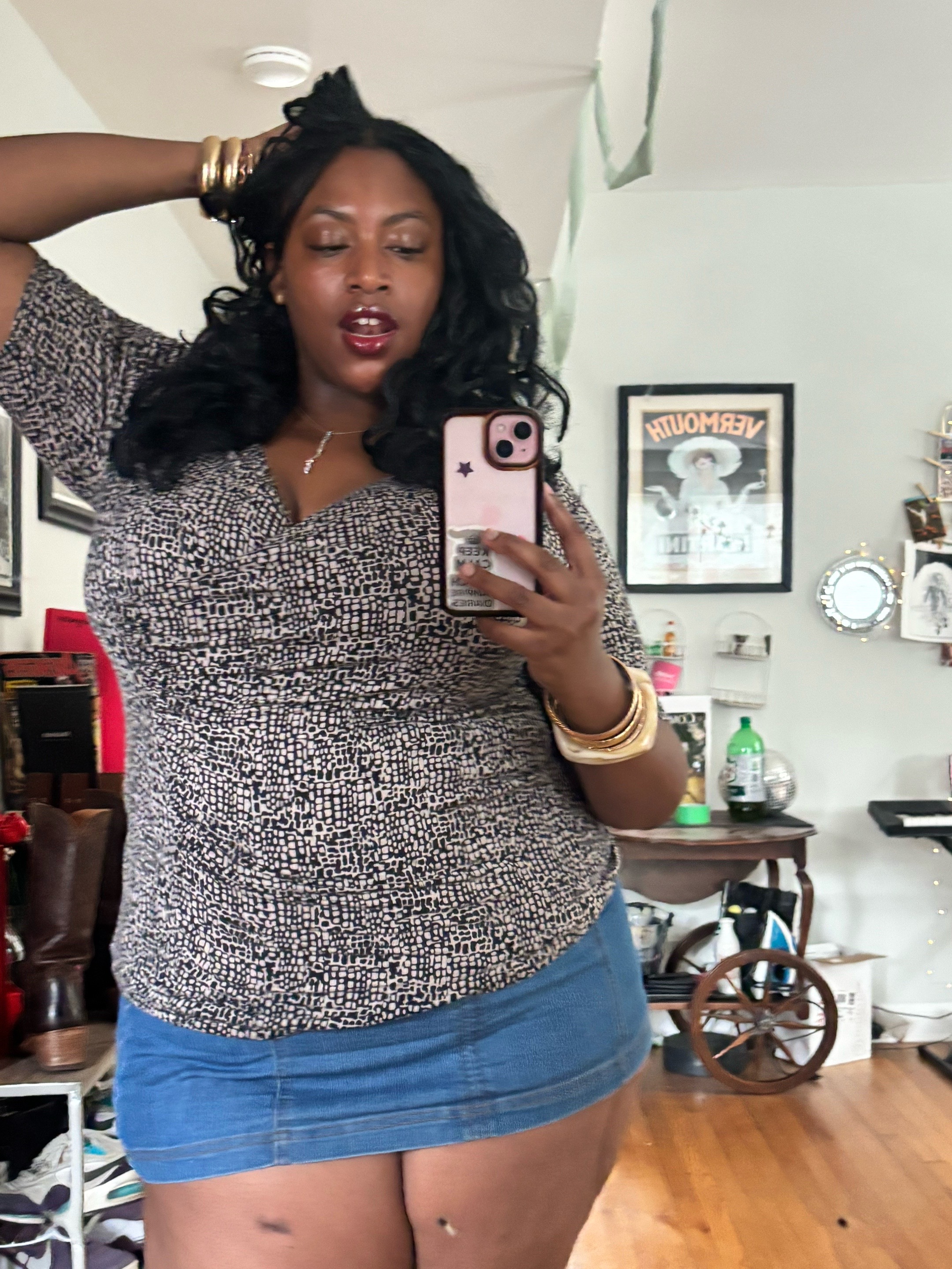 @🧚🏾✨McKnuggett industries🦋💄