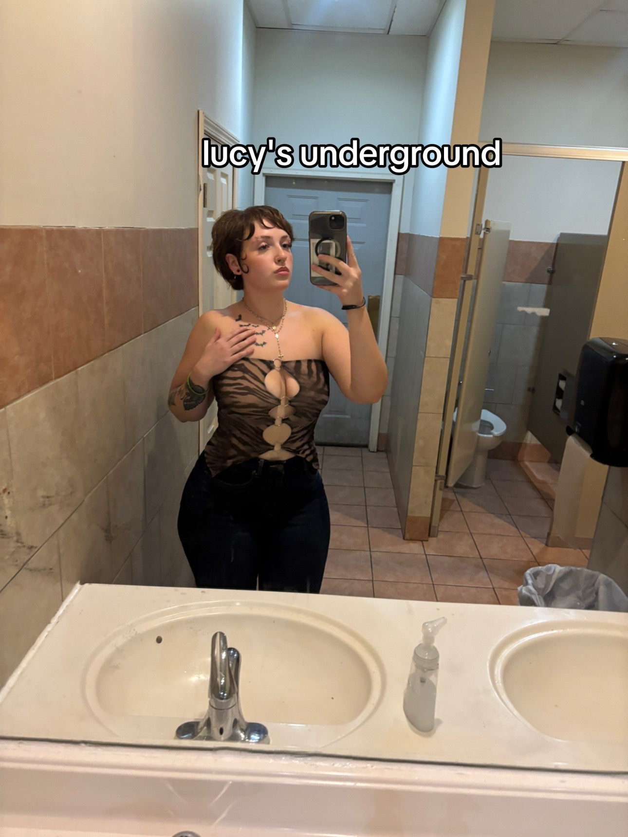 @pearlmoonmavey