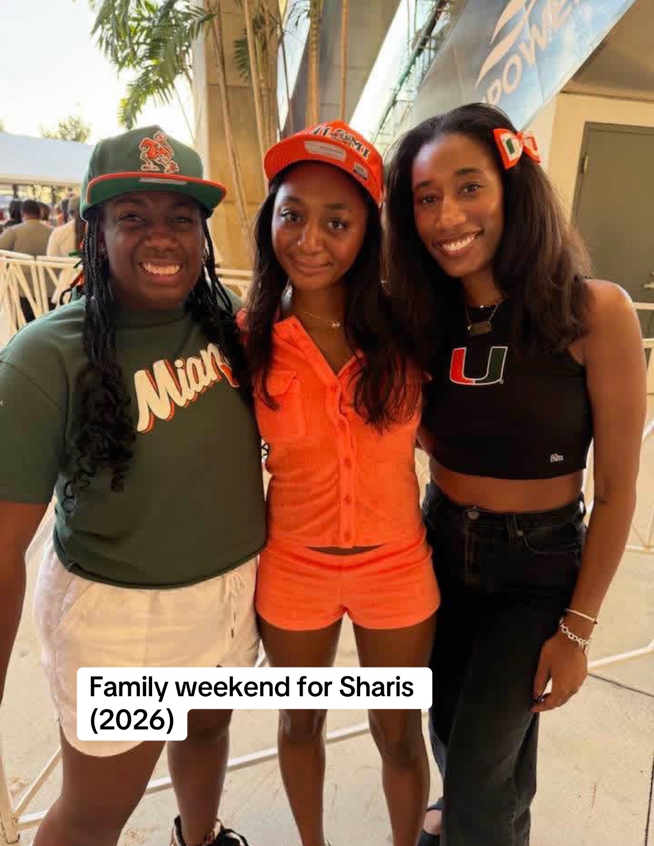 @shariahmckenzie