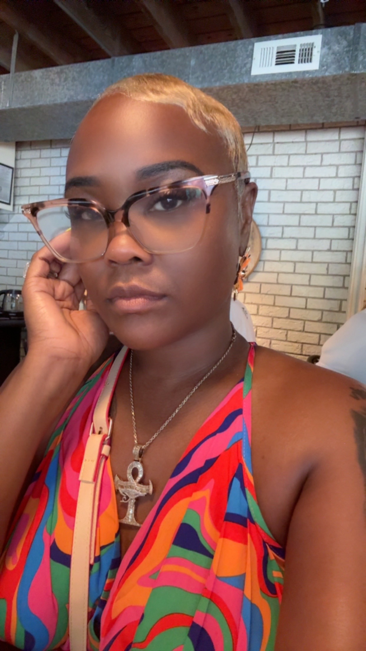 @Essence.