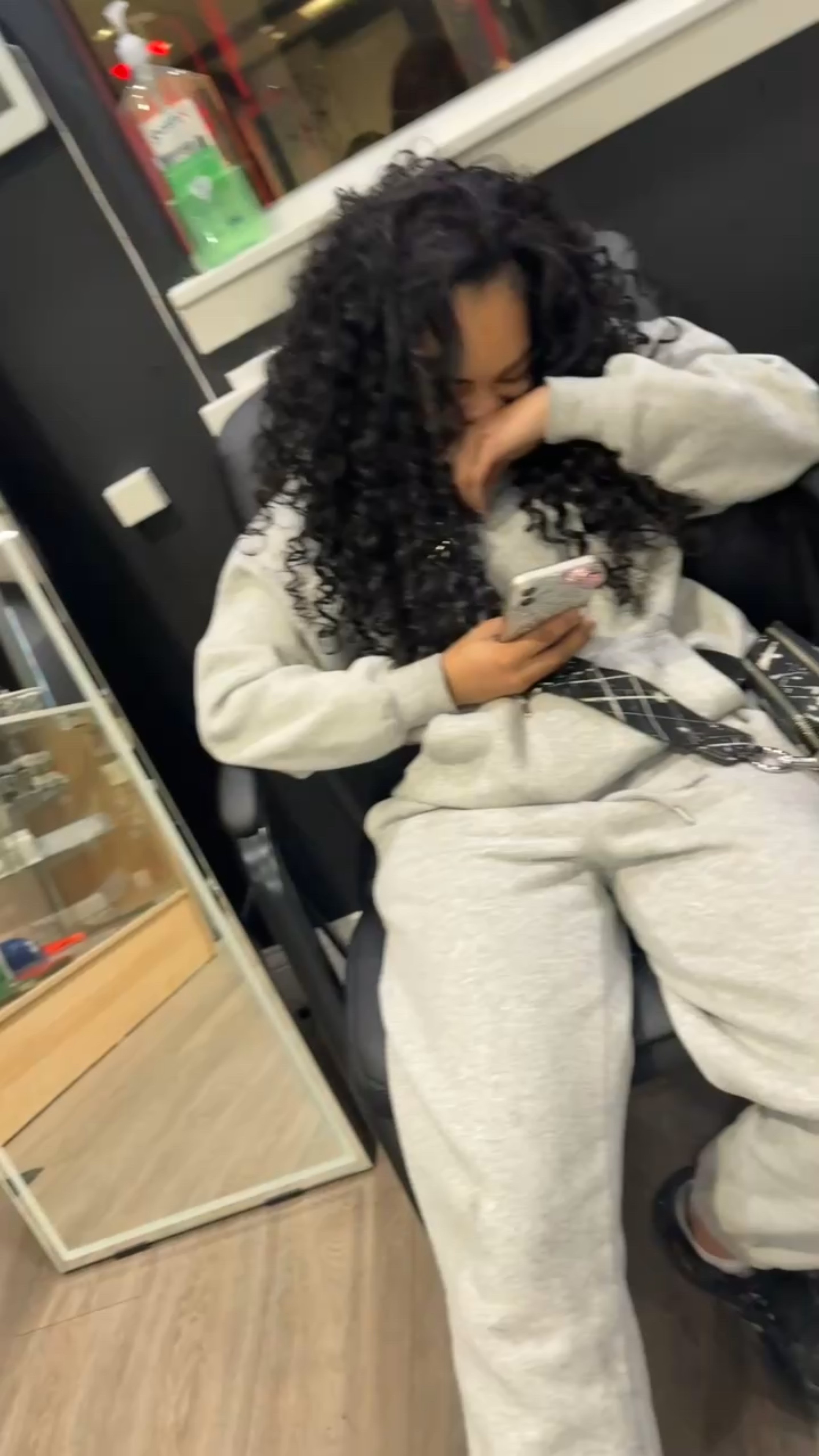 @TUGGA AURA