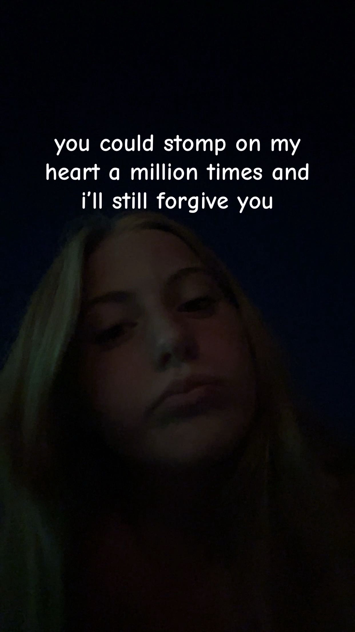 @𝕃𝕪 🐐