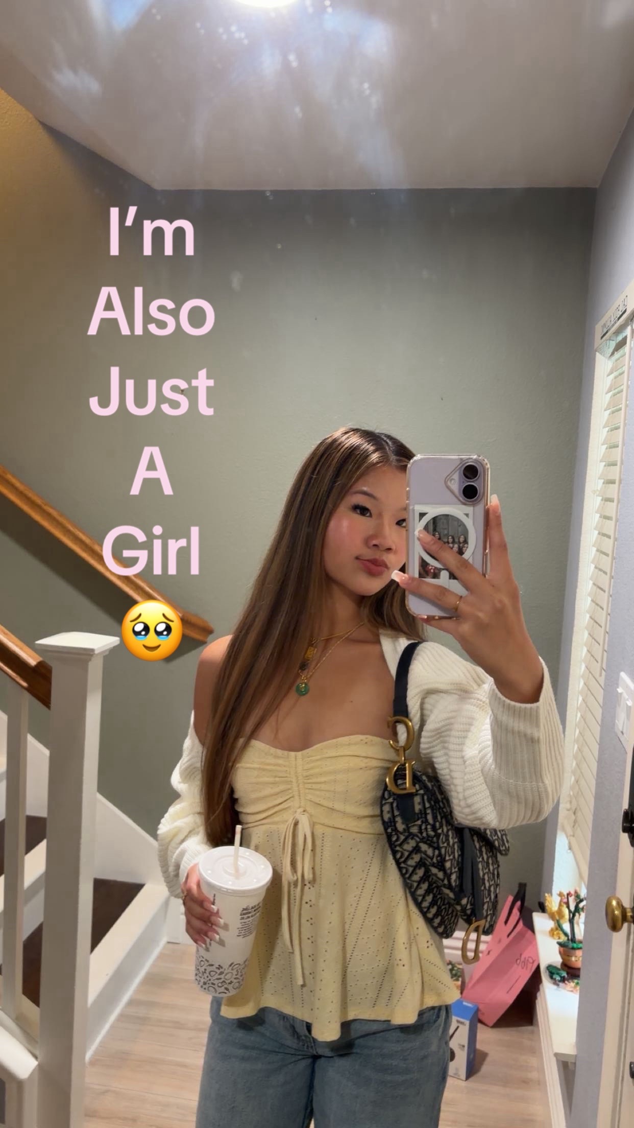 @ELLA CHAU