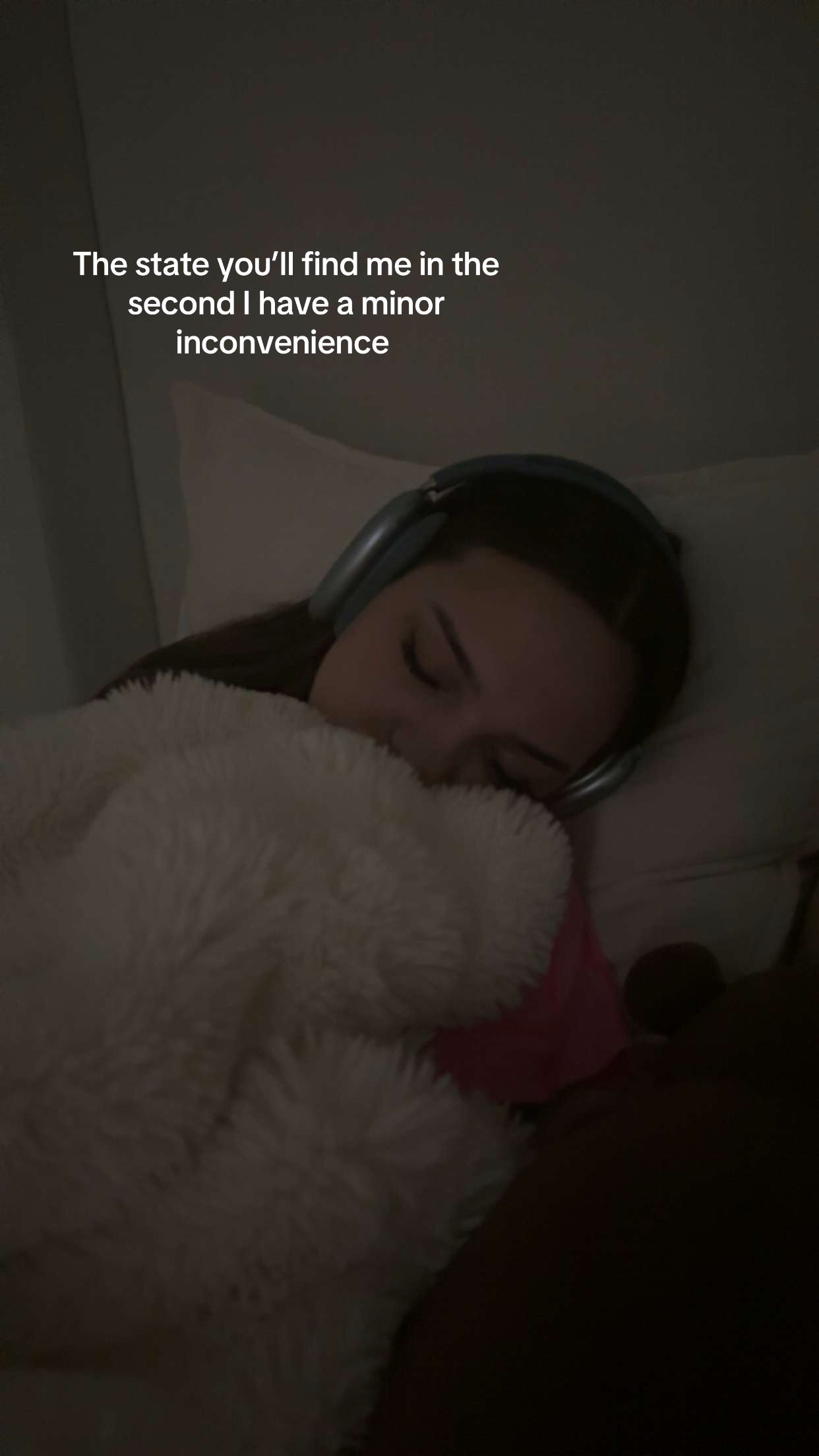 @???