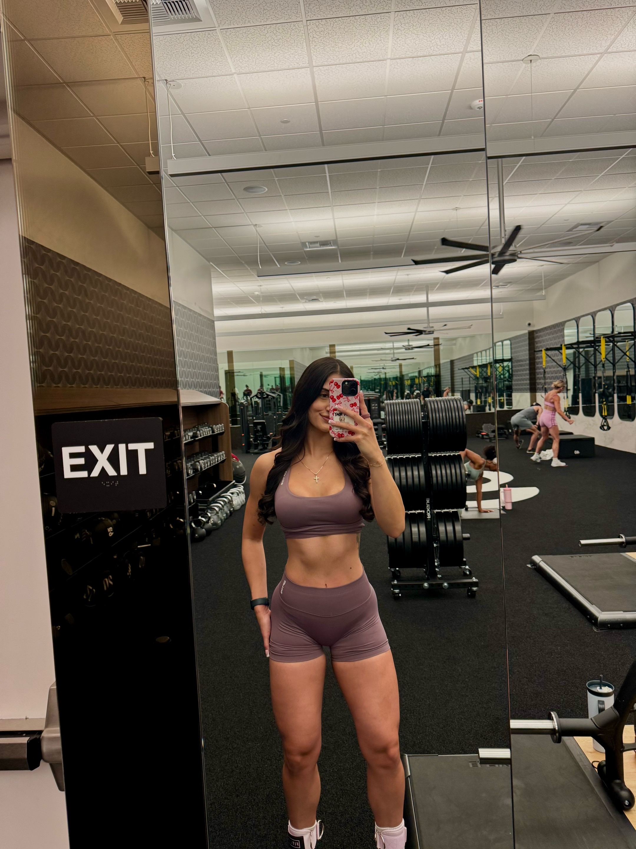 @_saranicole