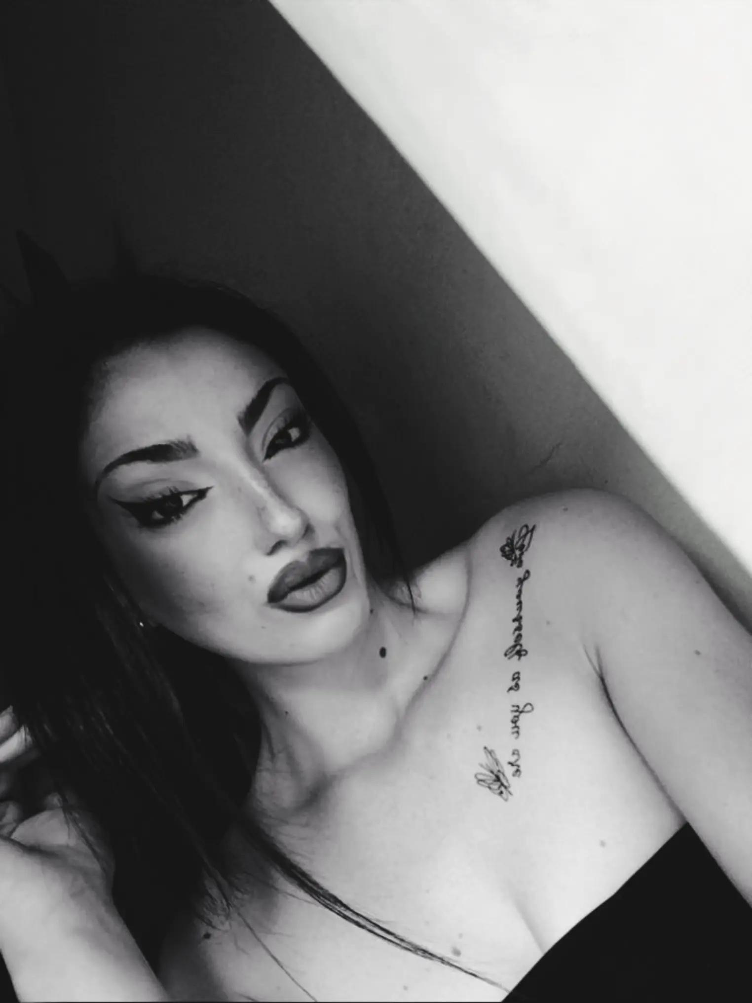 @Katia🖤