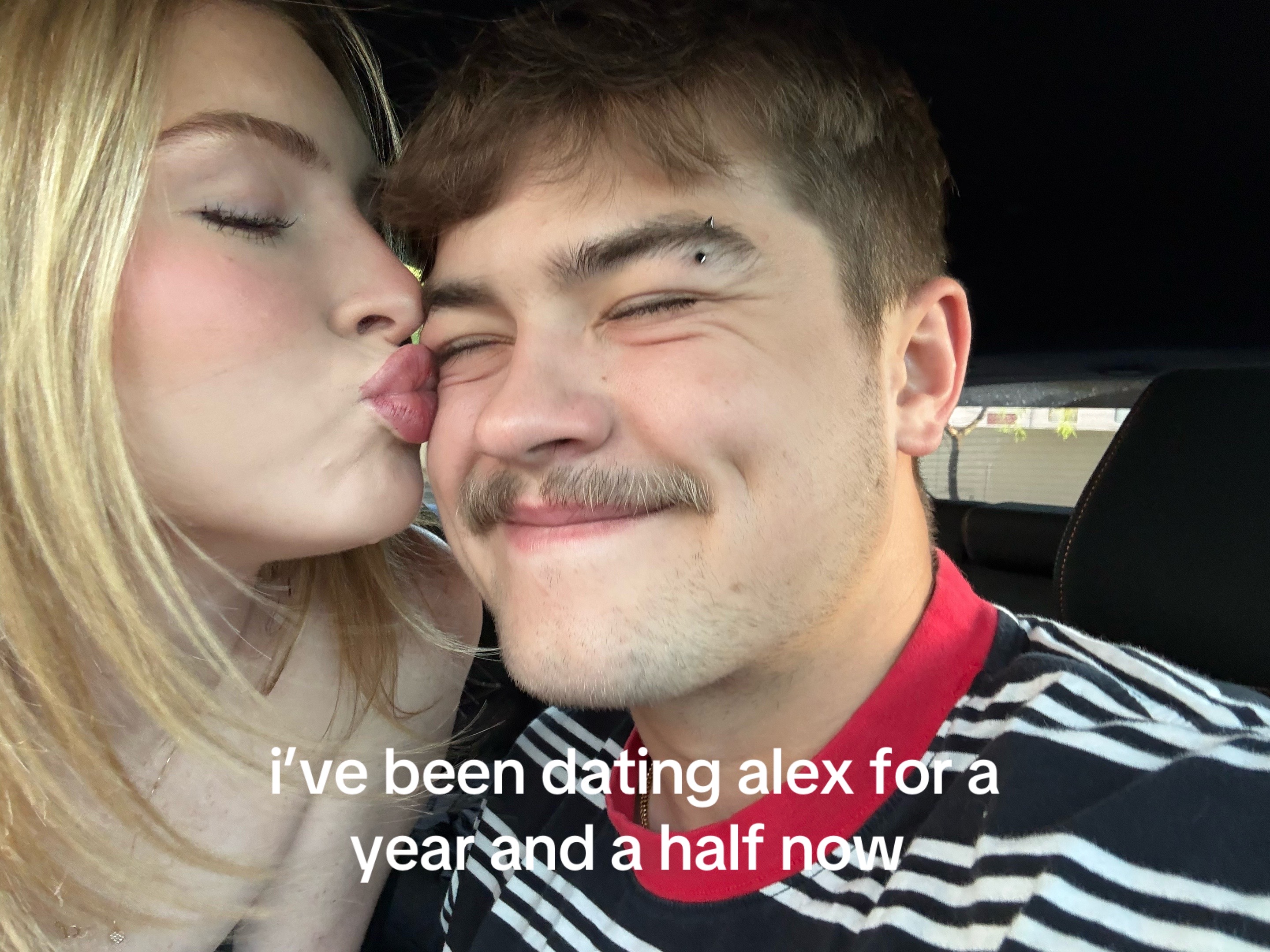 @al1exxaa_