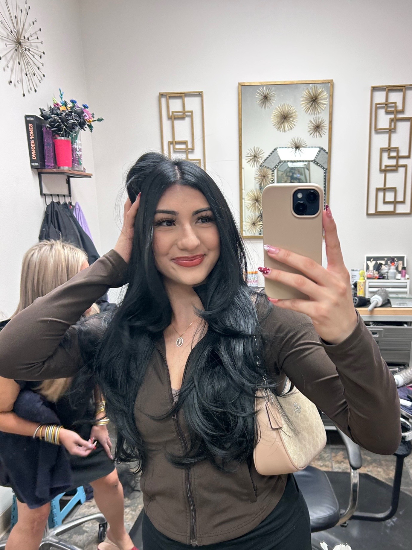 @Larissa🍒