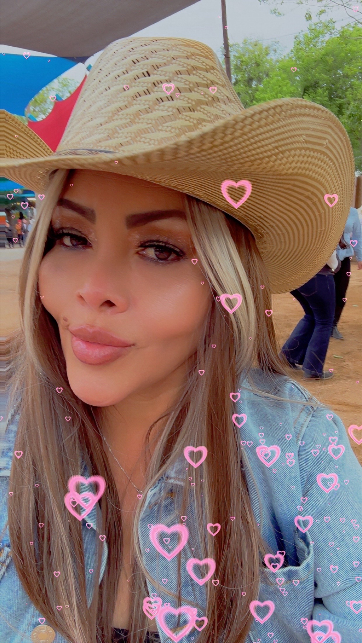 @Olivia🦋💋🐬