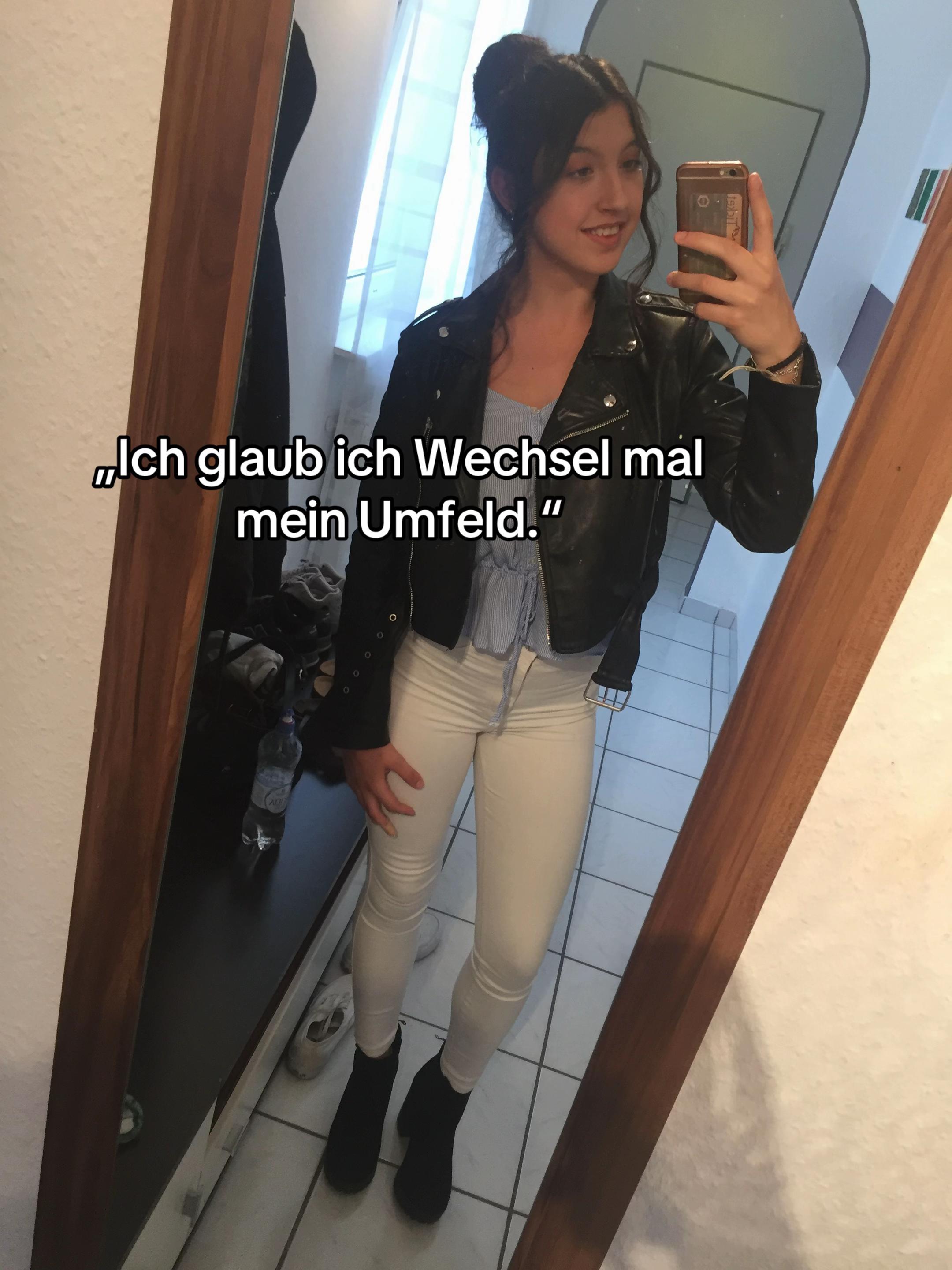@Lena