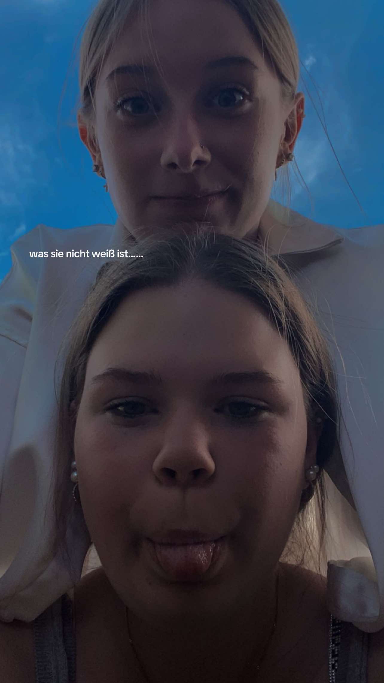 @KinderJoy_von_Joy