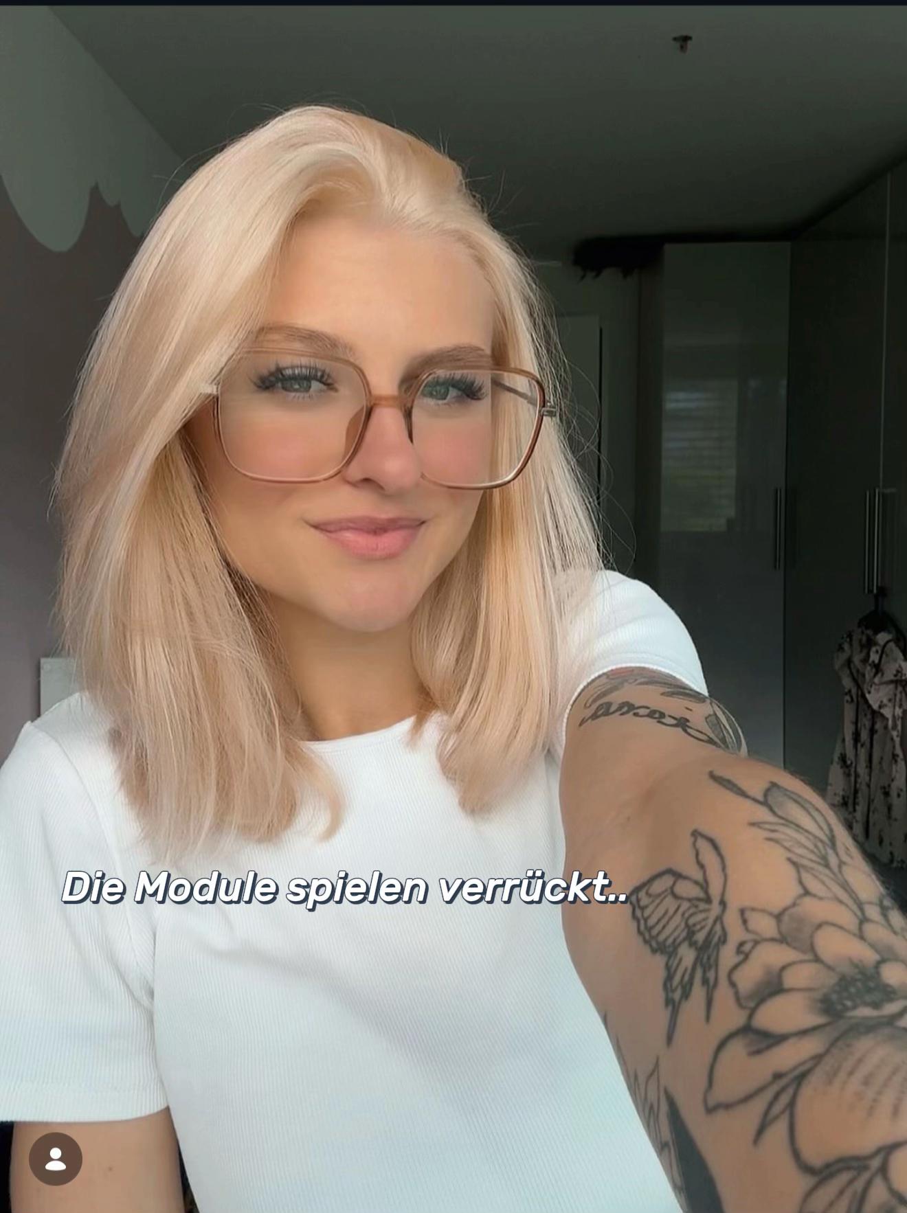 @Daline🦋