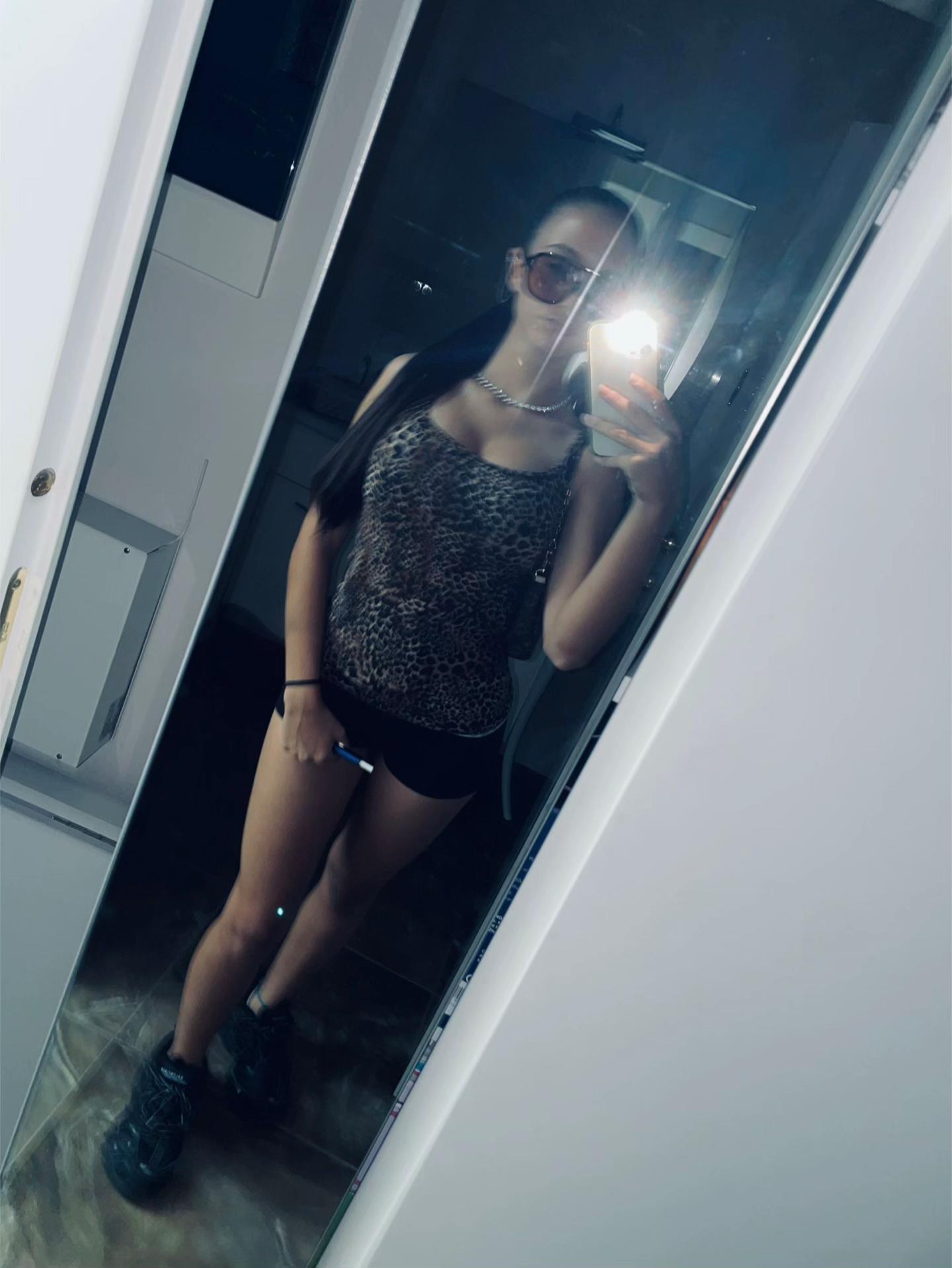 @𝓮𝓵𝓲𝓼𝓪