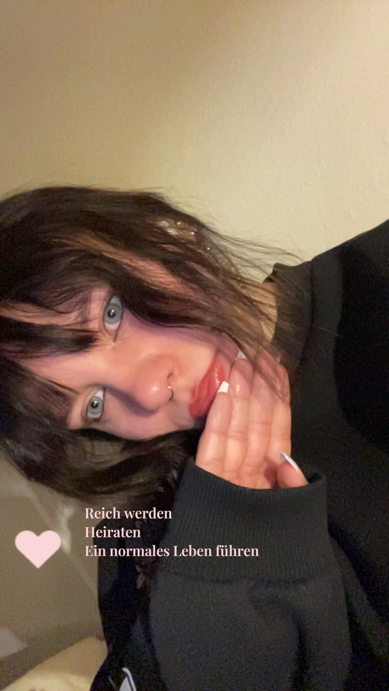 @>⩊<ₑᵥᵢₙ𐔌˙. 𖾕𖾝꙼ᩚ𛲕𖾟₍^. .^₎⟆