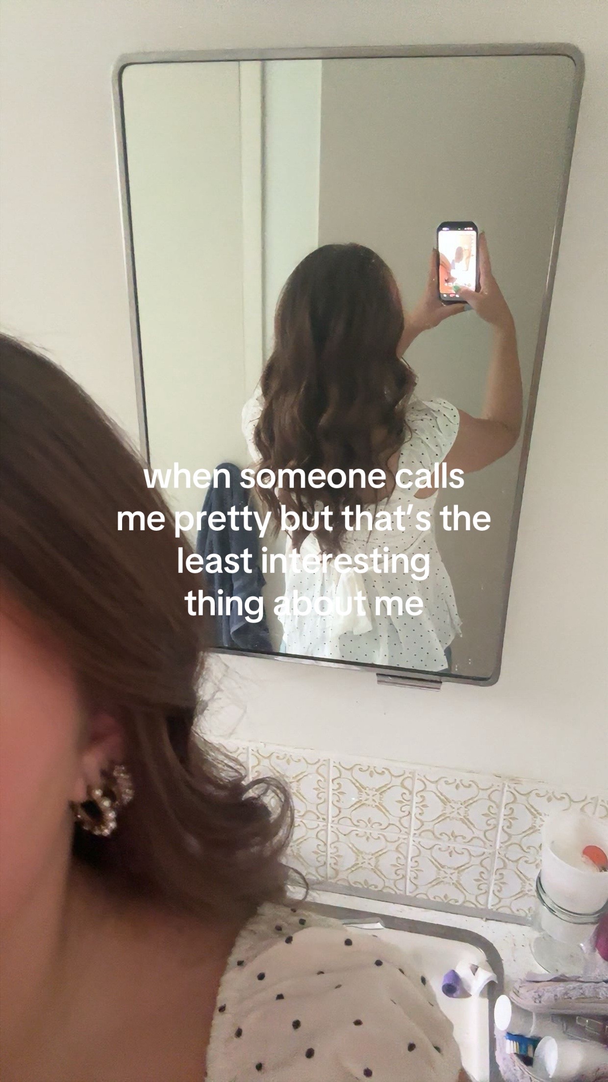 @R Y L A N