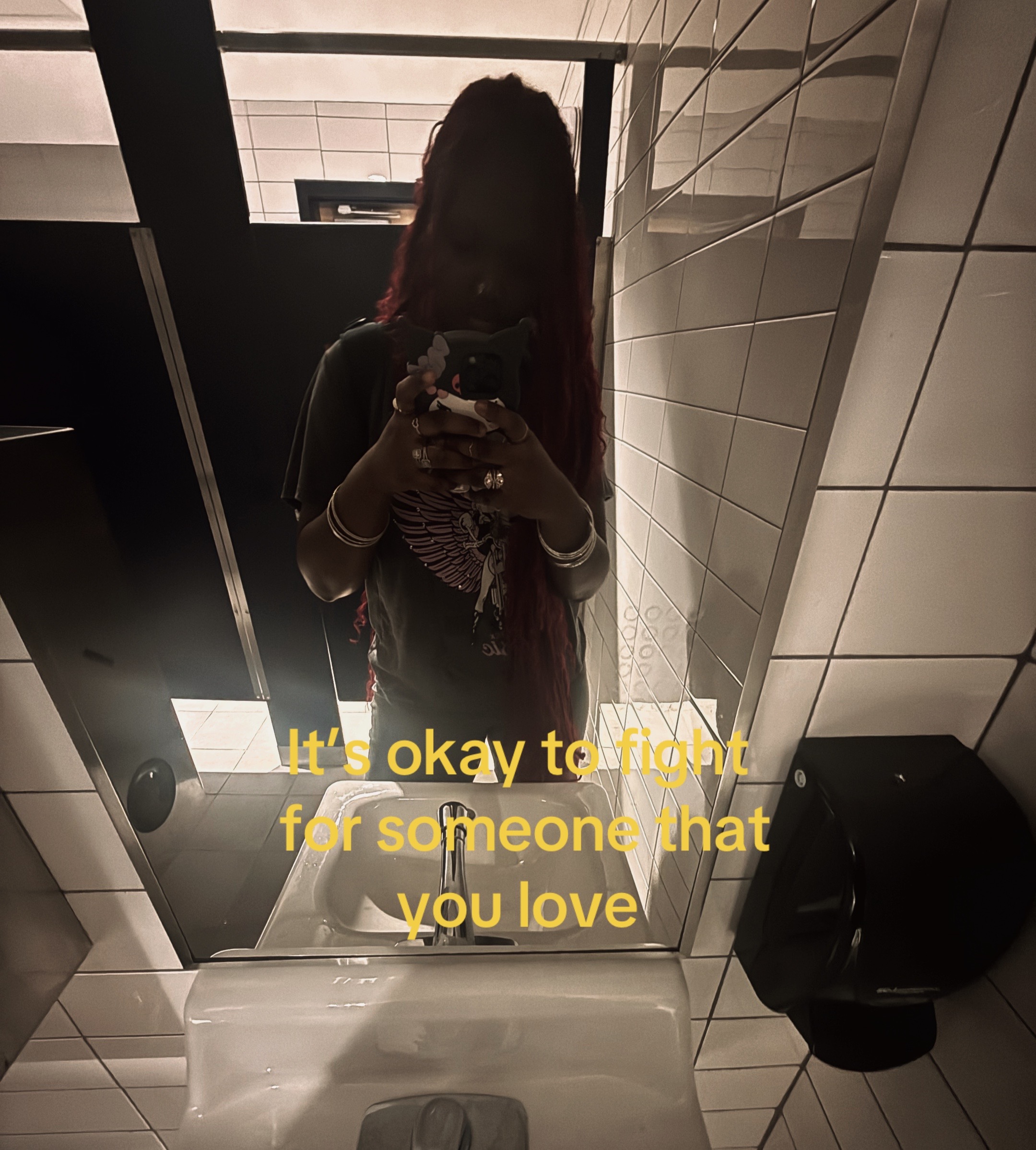 @Velvet