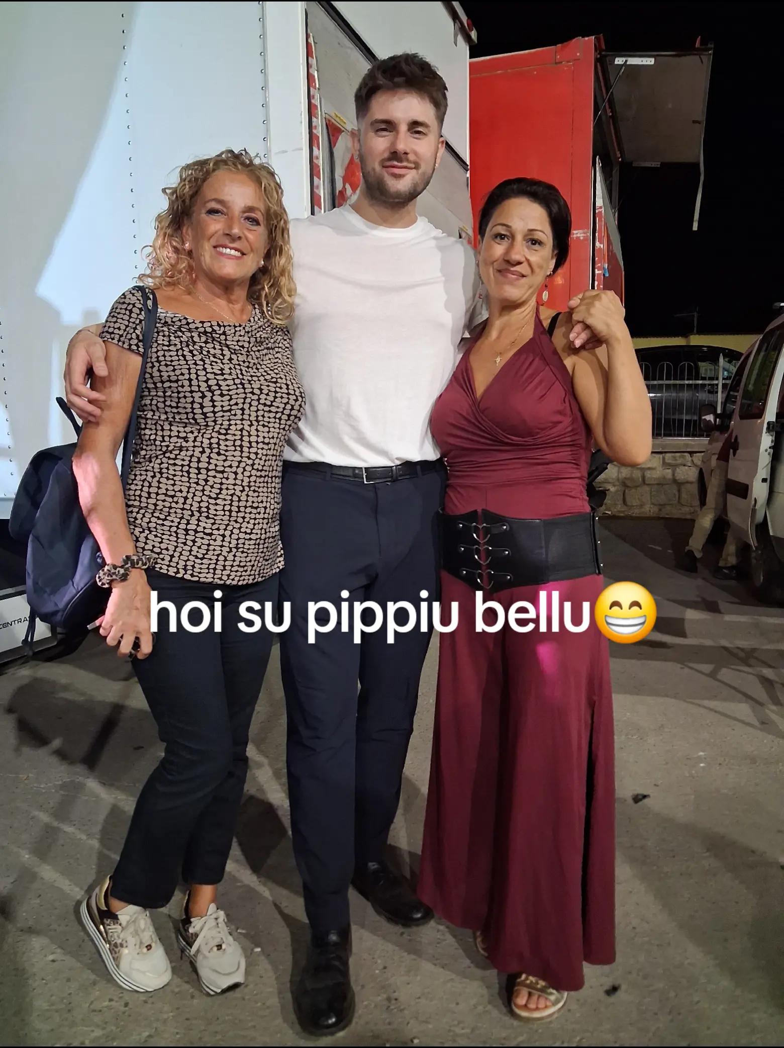 @Monica contu