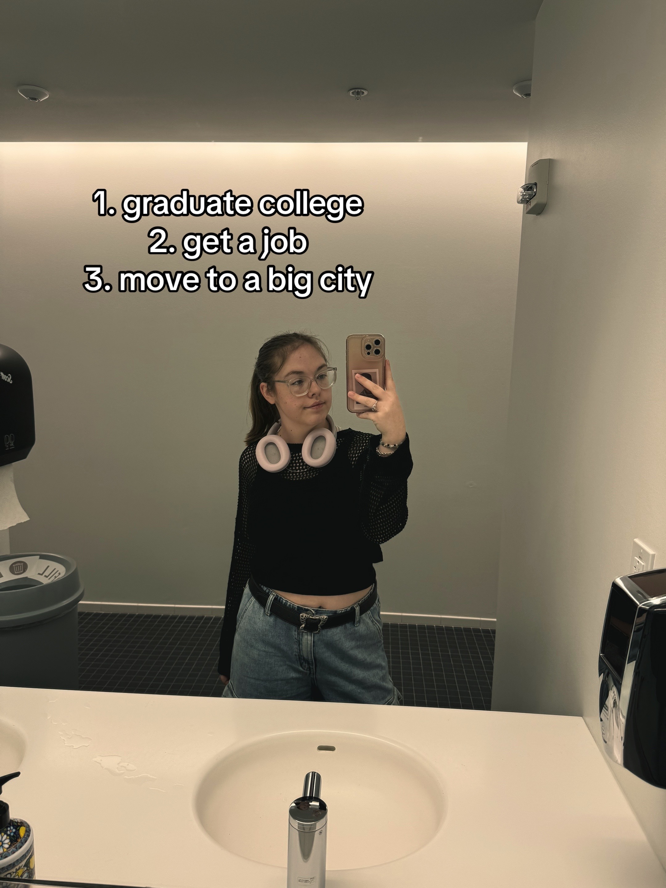 @shelby ツ