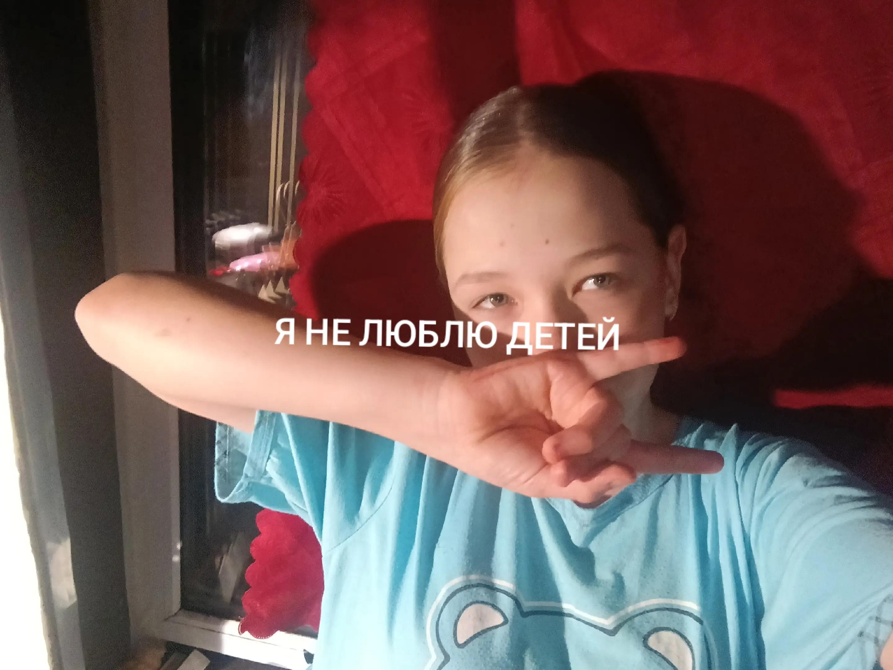 @...