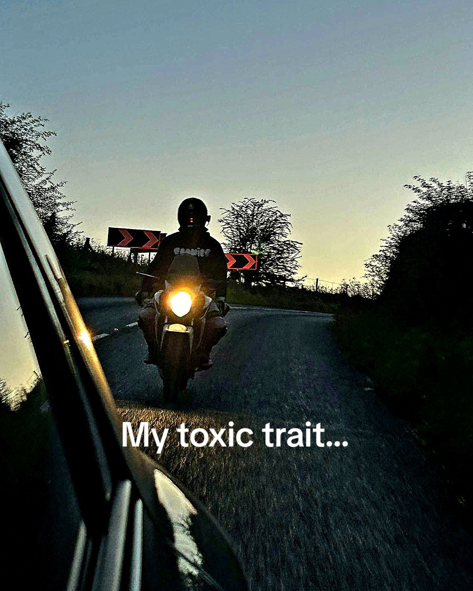 @ZACB1000R