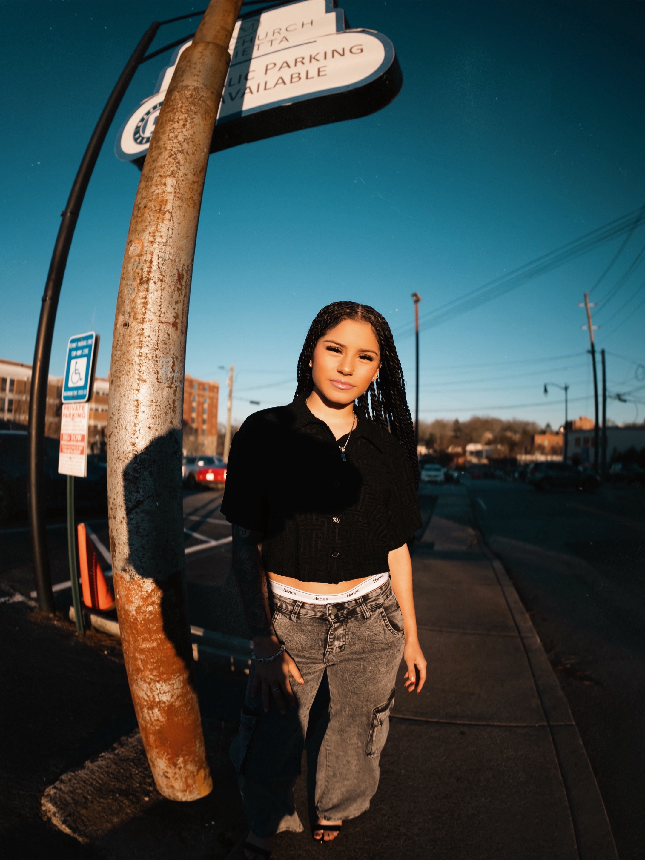 @theonlynayag
