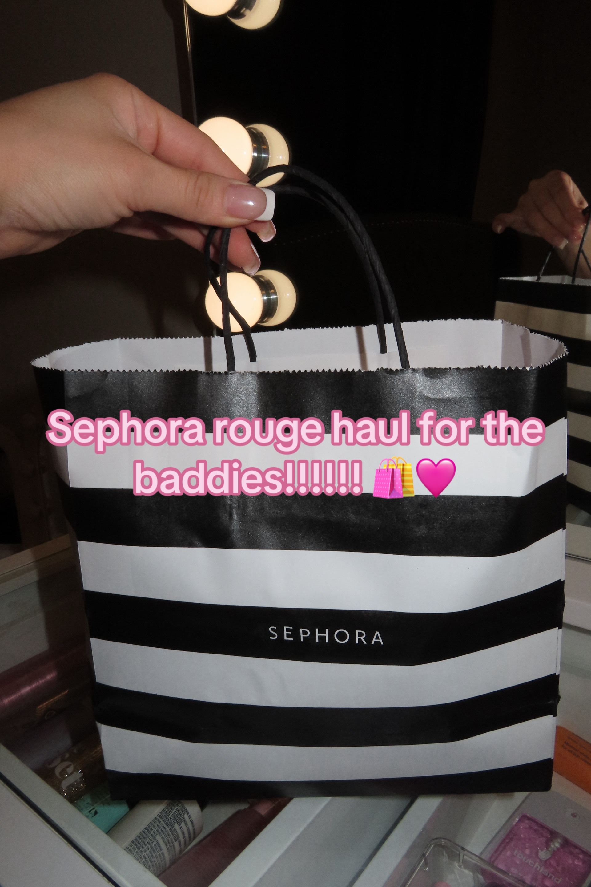 @Teresa G ✨