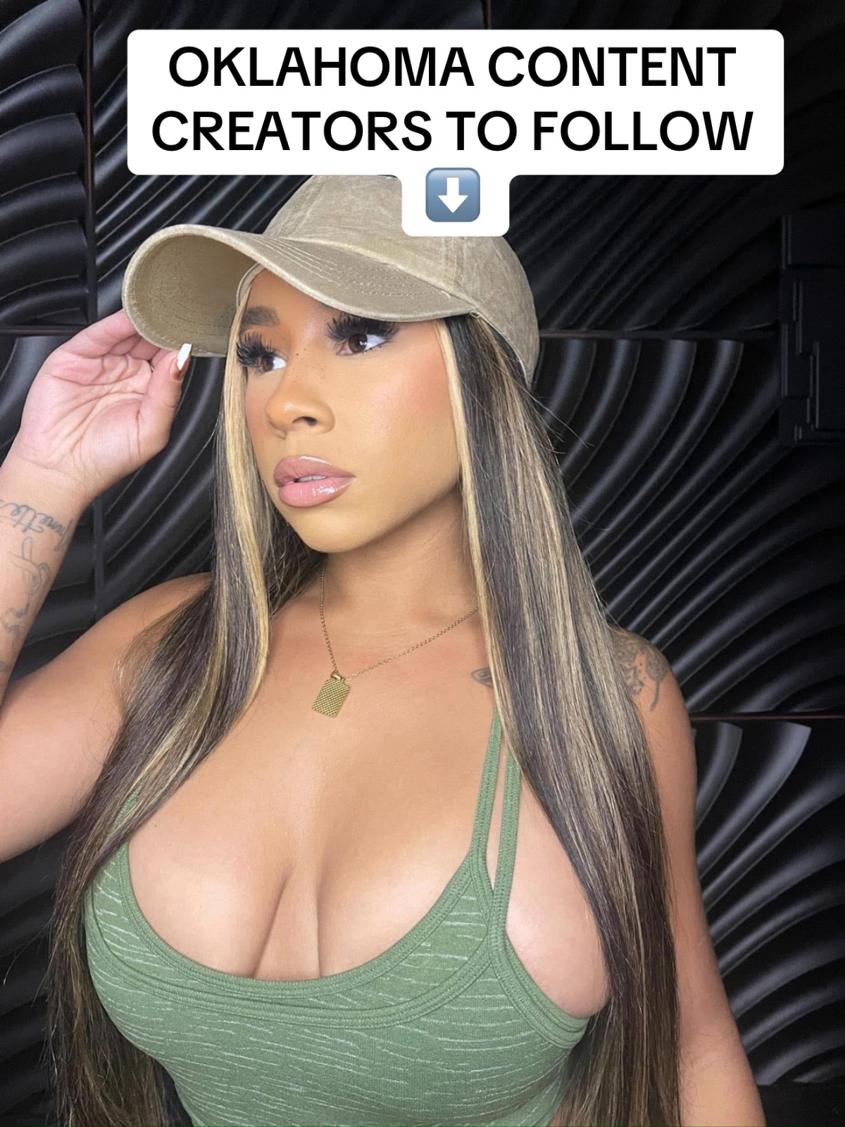 @famous_kiki1