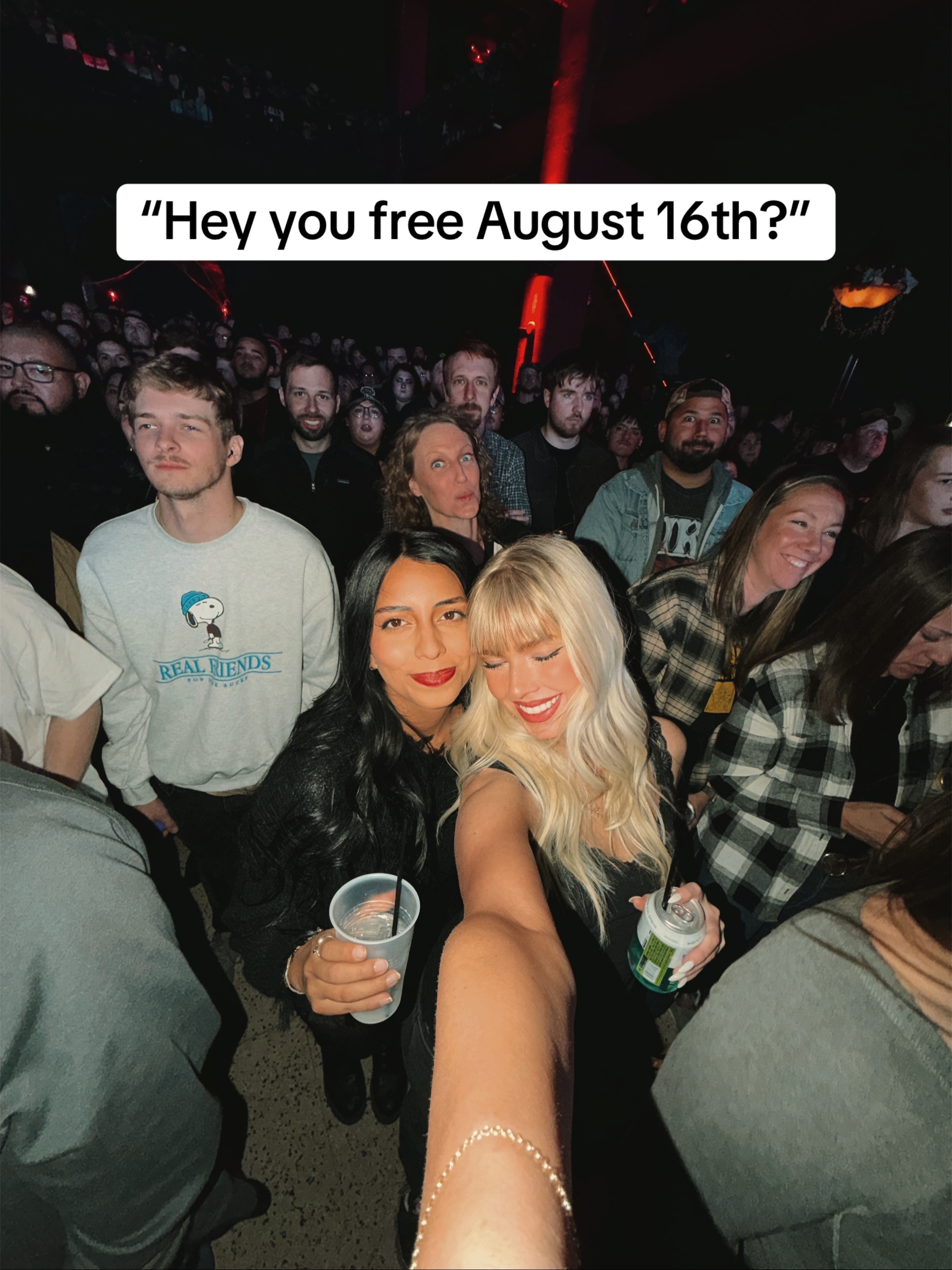 @SarahRockz