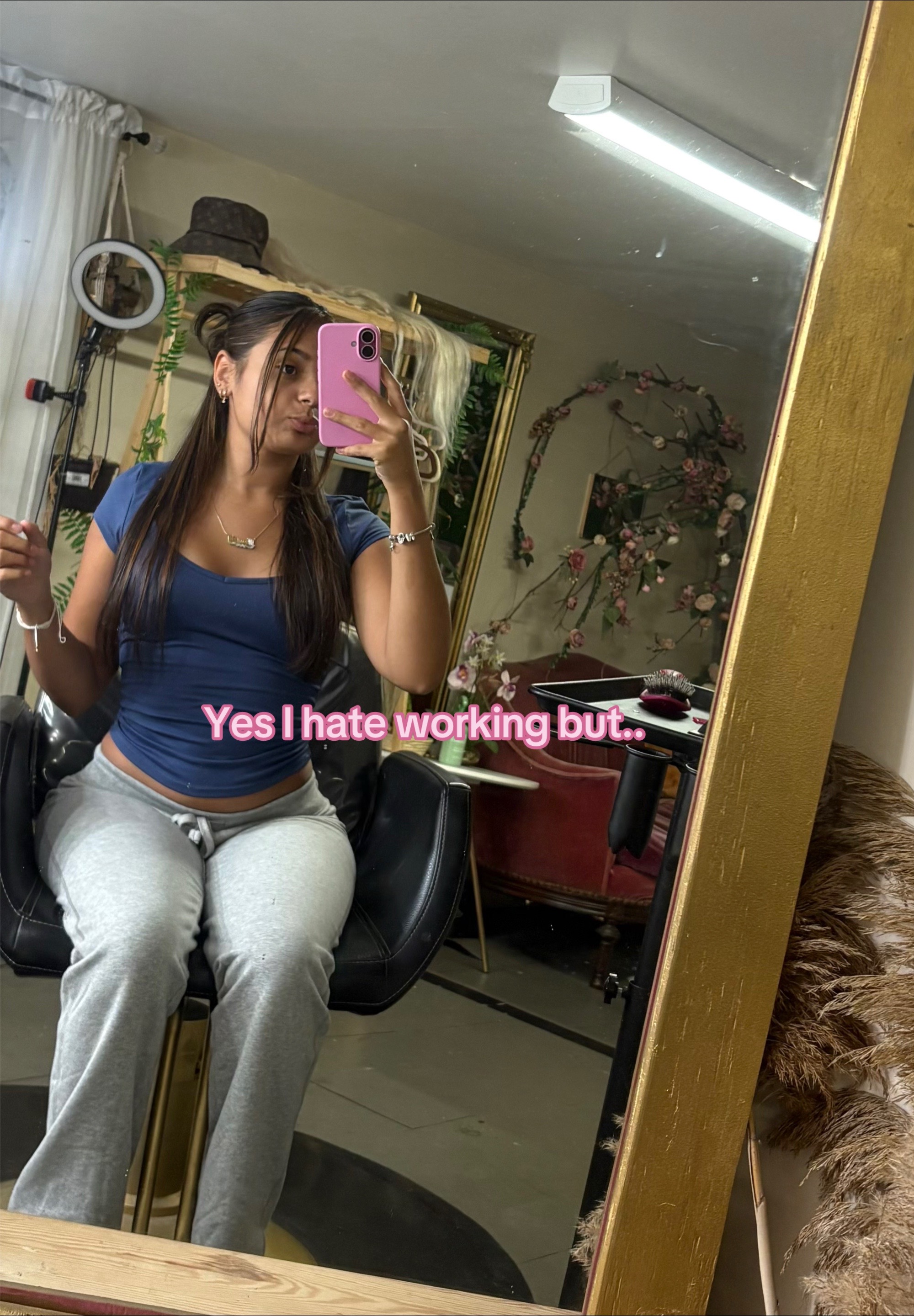 @Nay 💋ྀི