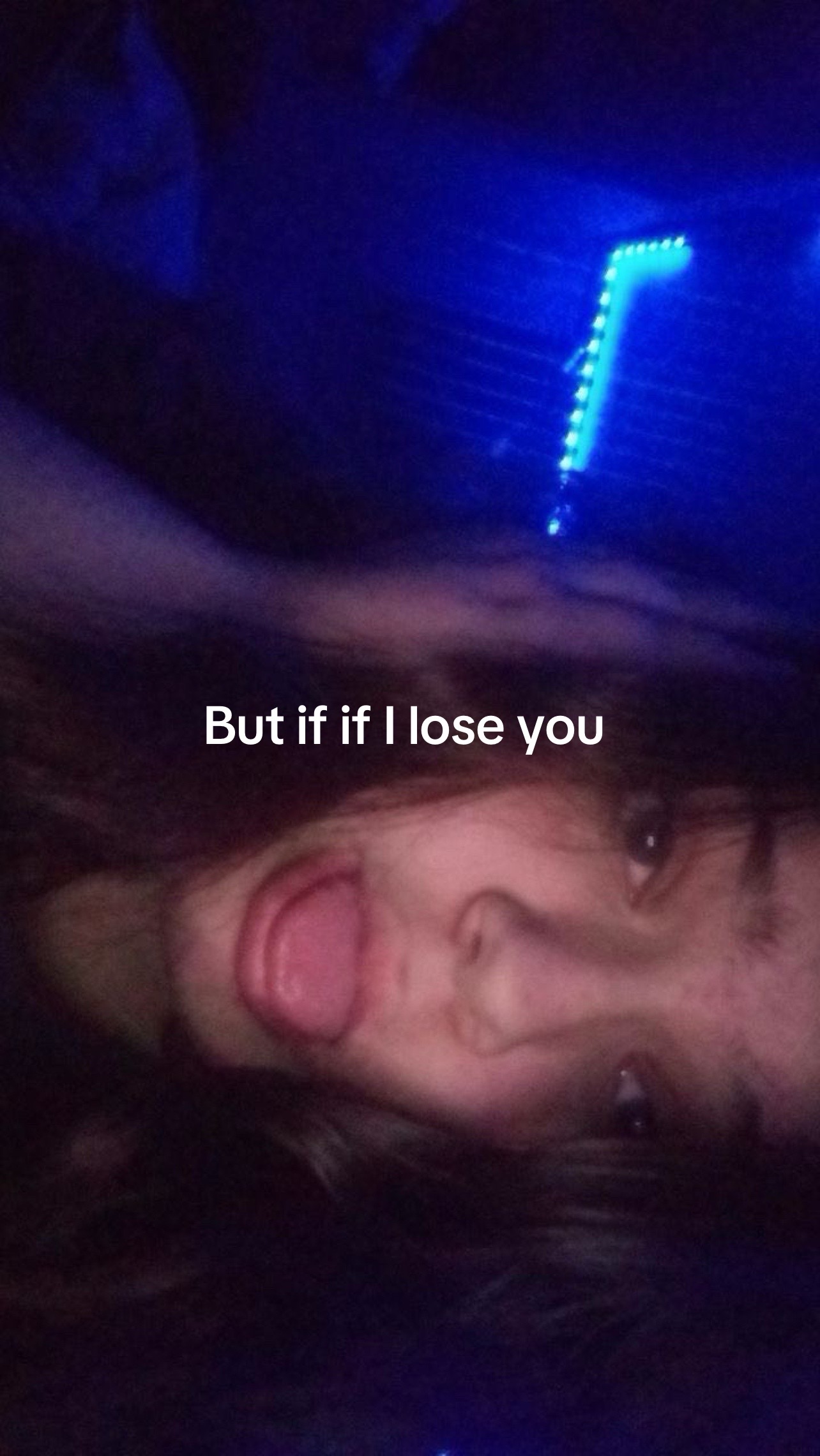 @Ella_and_nobody1